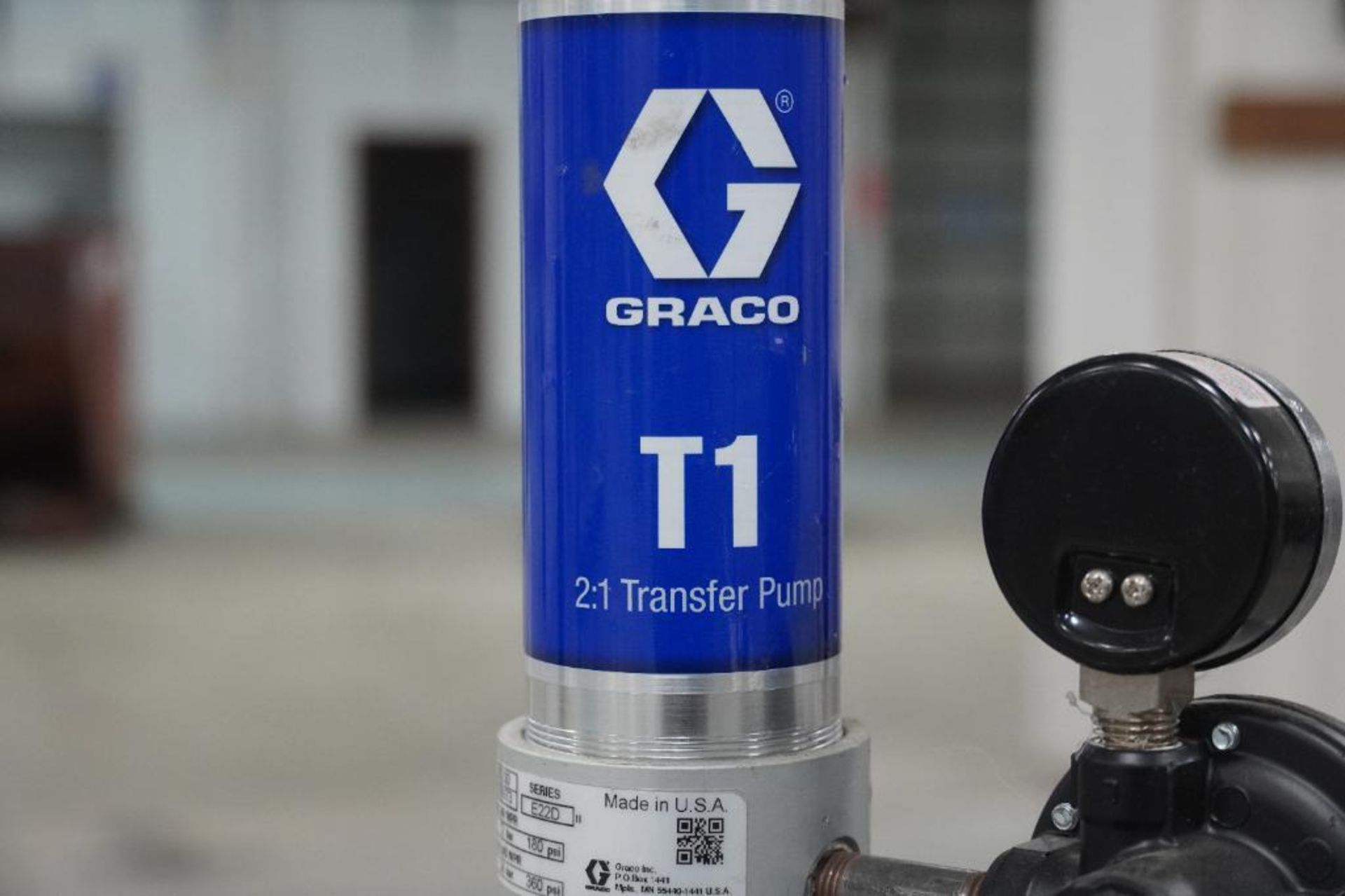 Graco T1 2:1 Transfer Pump - Image 2 of 7