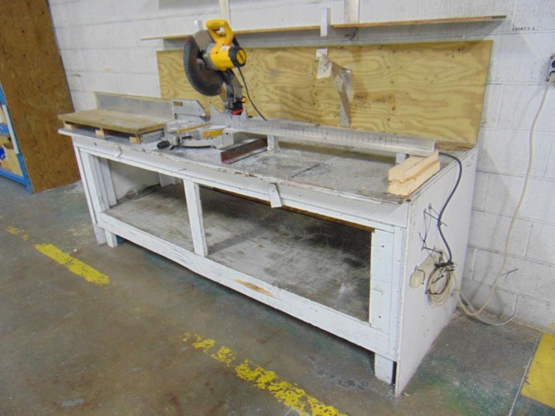 DeWalt Chop Saw and Bench