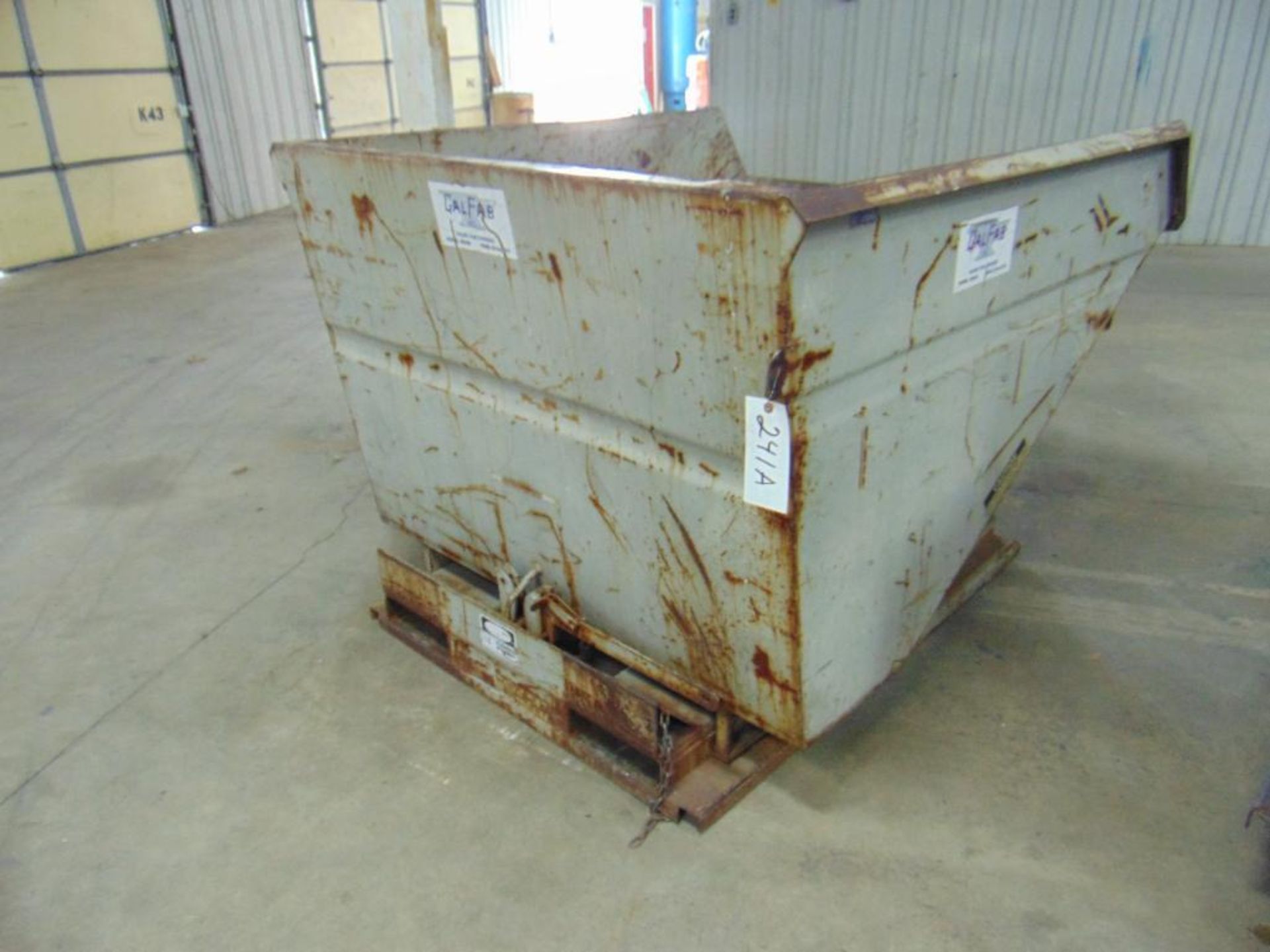 2 Yard Self Dumping Hopper* - Image 3 of 5