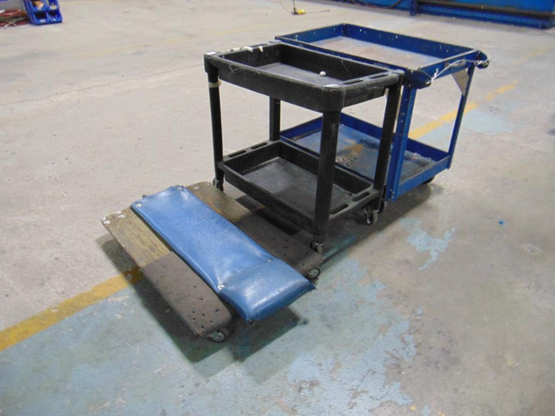 2 Rolling Carts - Image 2 of 4