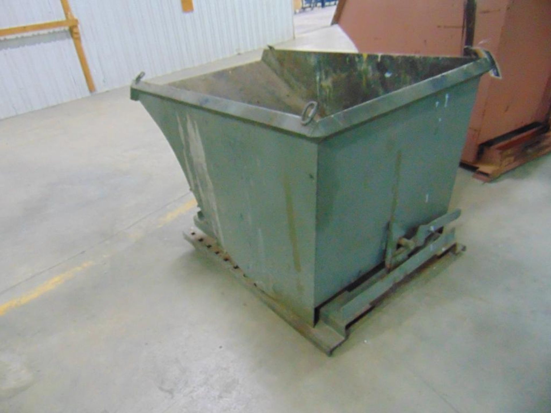 1.5 Yard Self Dumping Hopper* - Image 2 of 4