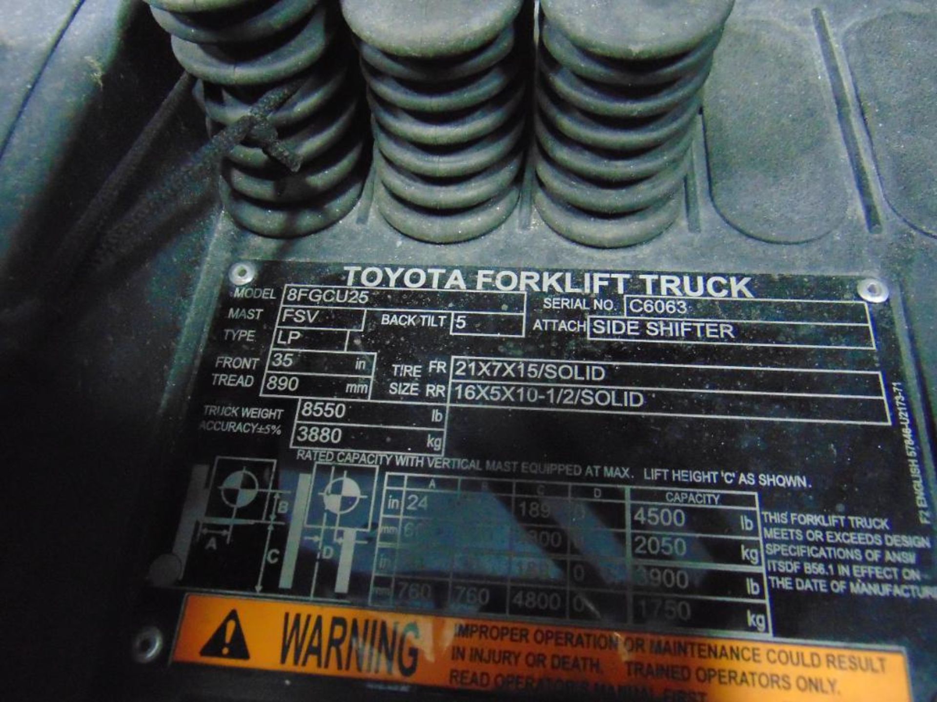 Toyota 8FGCU25 Forklift - Image 16 of 16