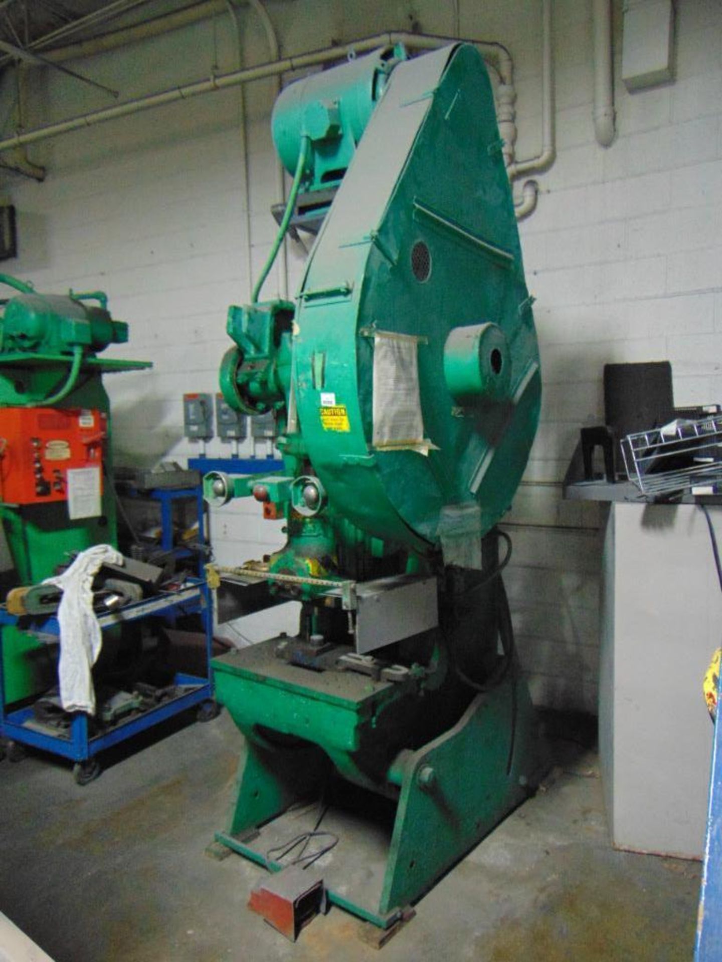 Niagra A 3 1/2 Punch Press