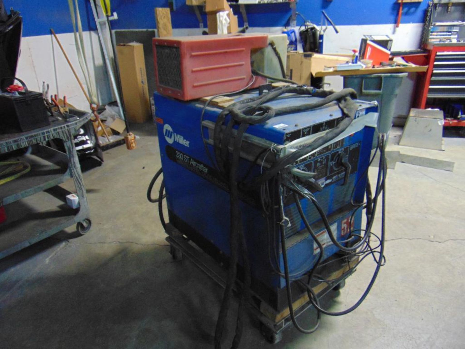 Miller 330ST Aircrafter Tig Welder - Image 4 of 8