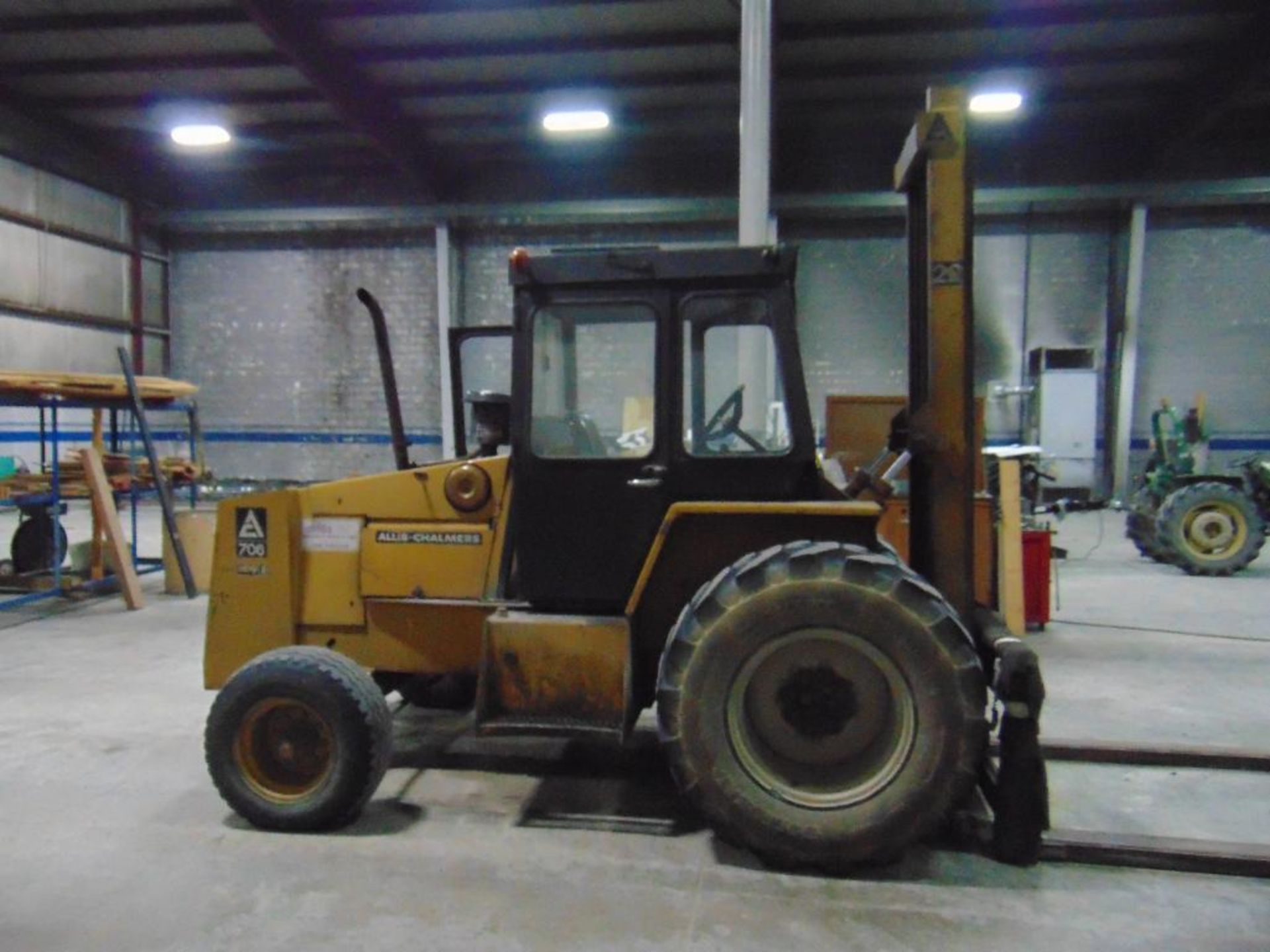 Allis Chalmers 706D All-Terrain Forklift - Image 3 of 17