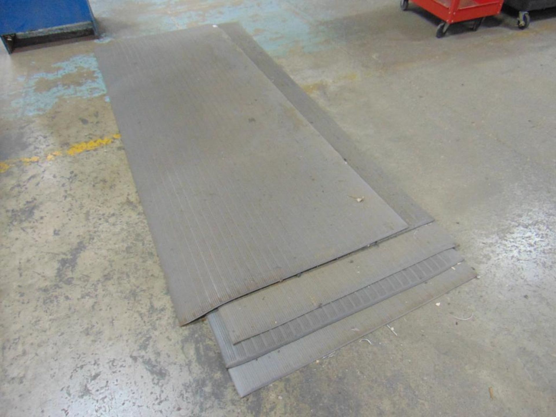 5 Rubber Mats - Image 2 of 2