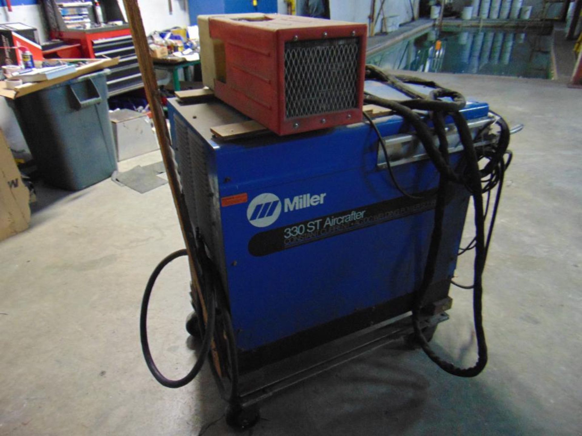 Miller 330ST Aircrafter Tig Welder - Image 3 of 8