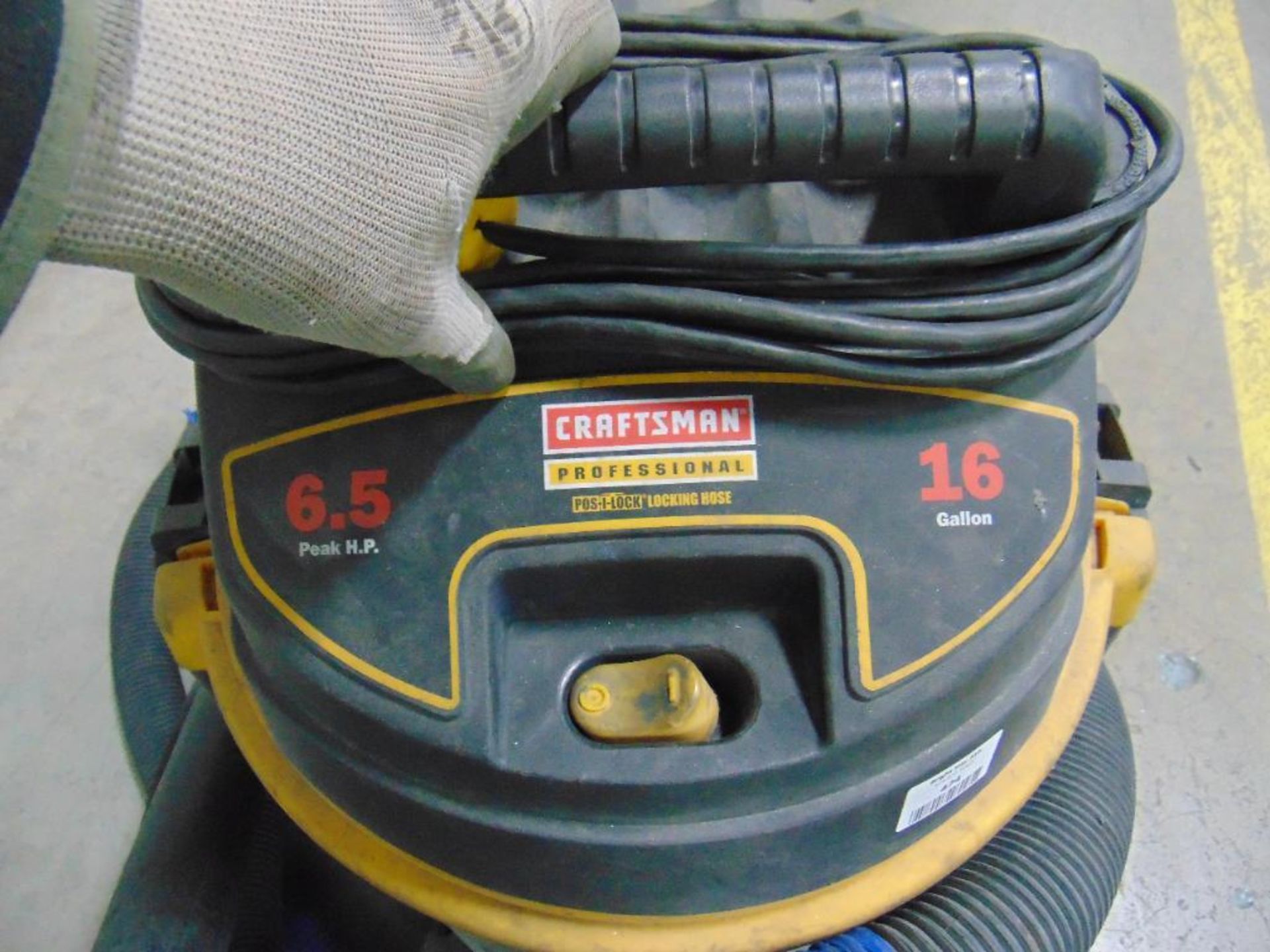 Craftsman Shop Vac - Image 5 of 5