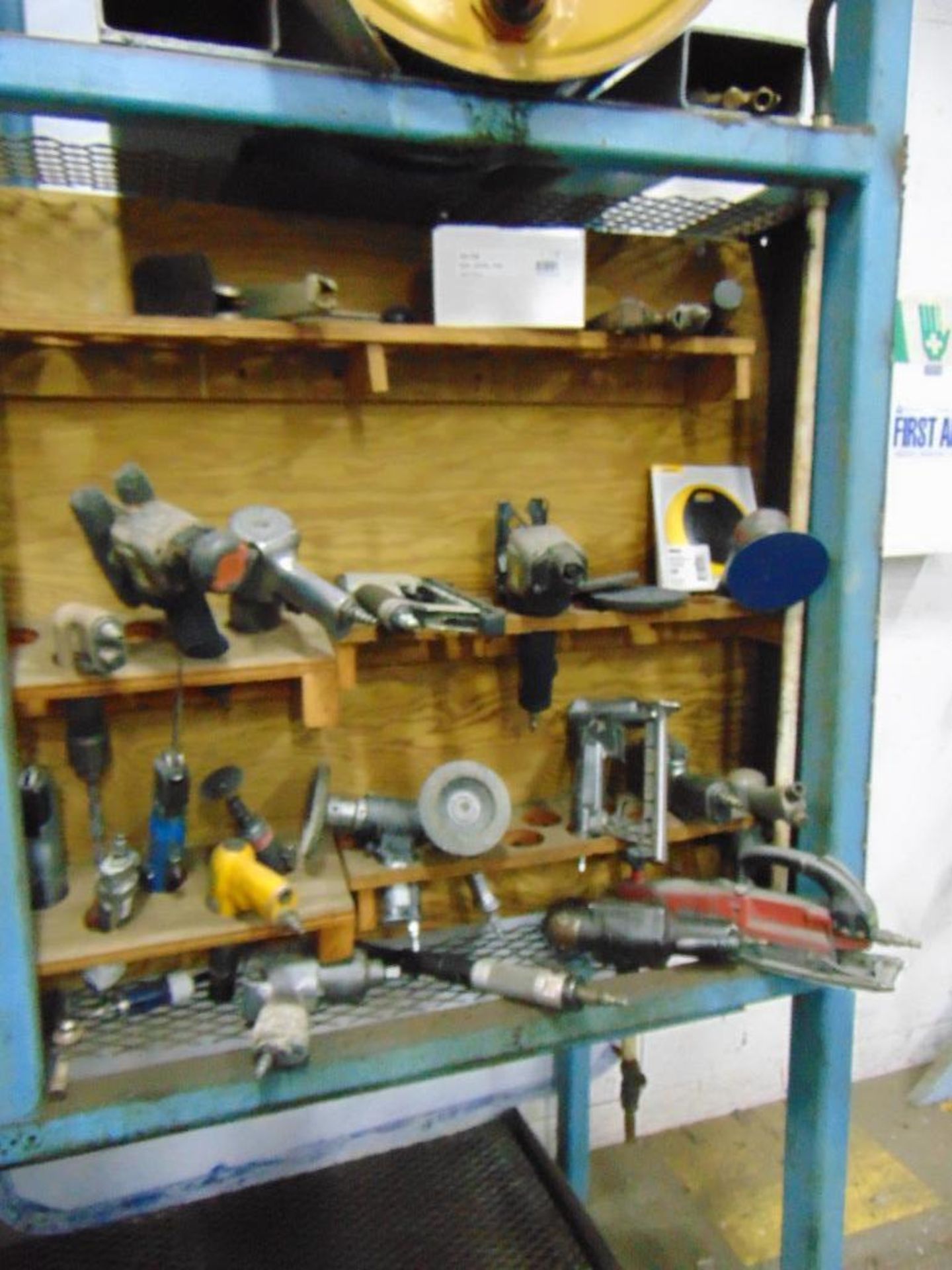 Steel Rack and Air Tools* - Bild 5 aus 7