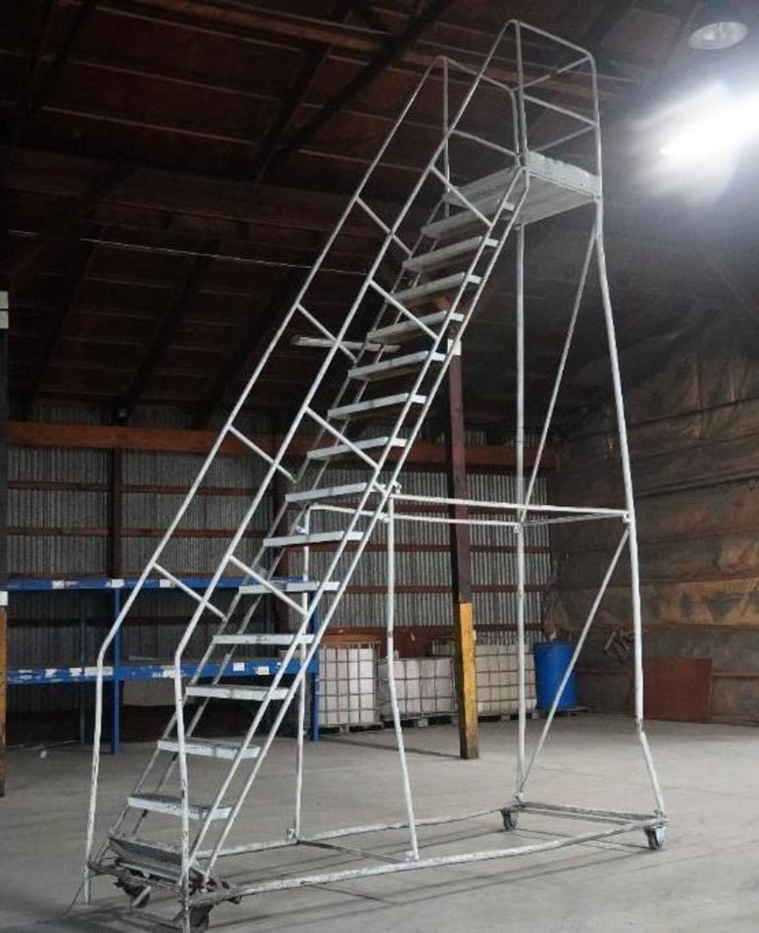 16 Step Safety Ladder