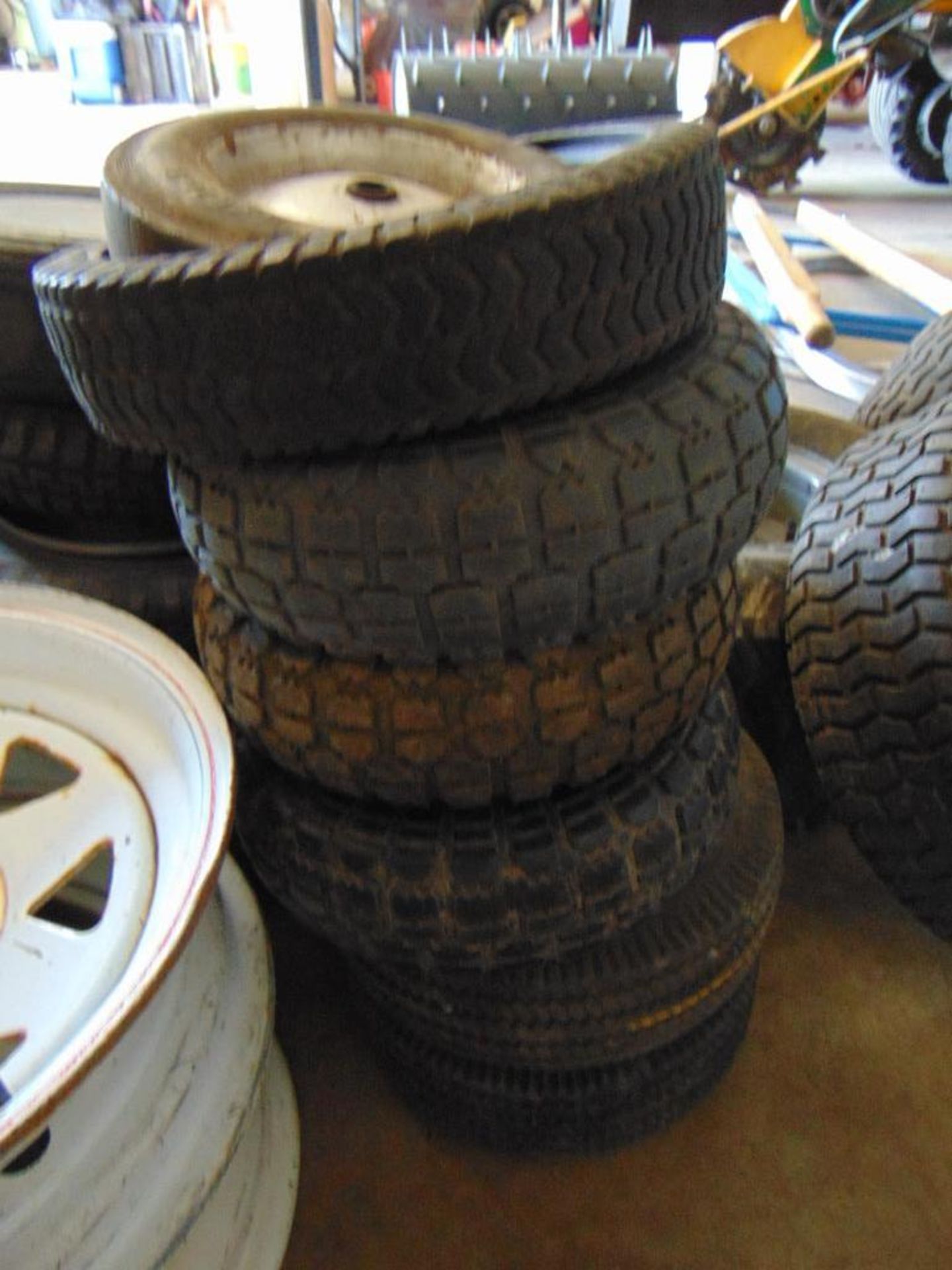 Lot of Tires And Rims - Image 4 of 5