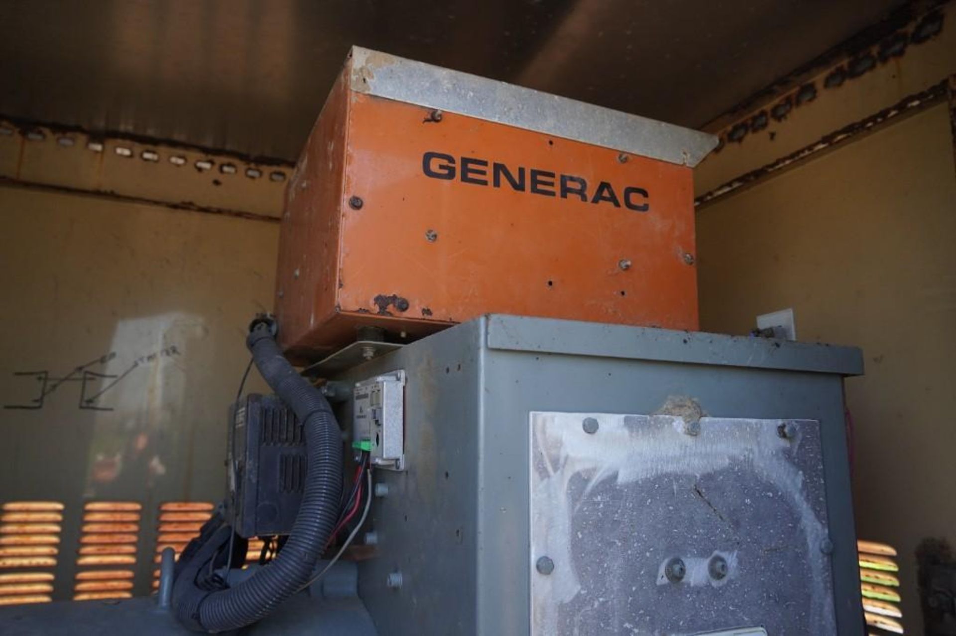 Generac 250 KW Enclosed Genset* - Image 21 of 38