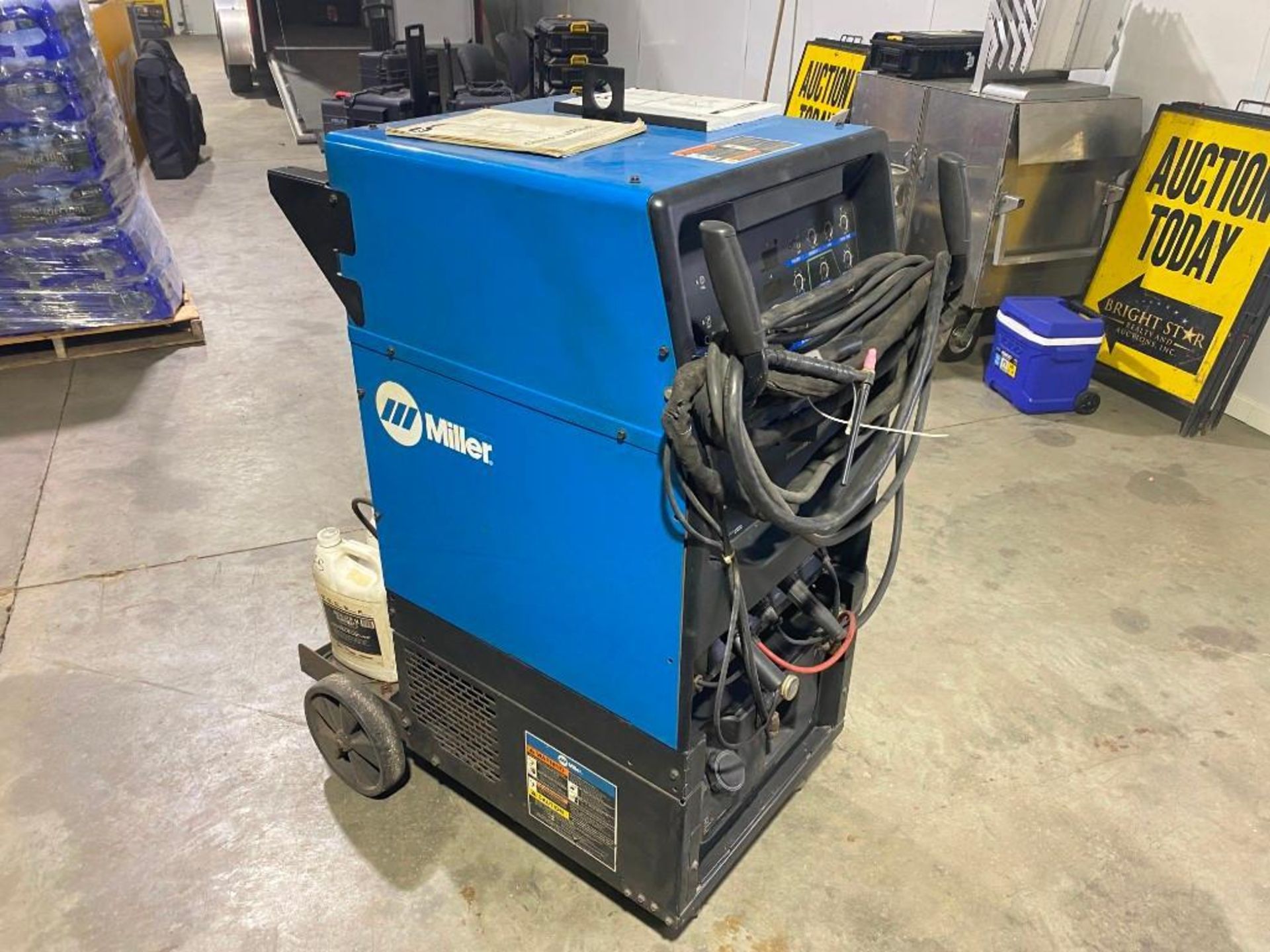 Miller Syncrowave 250 DX Welder - Image 3 of 15