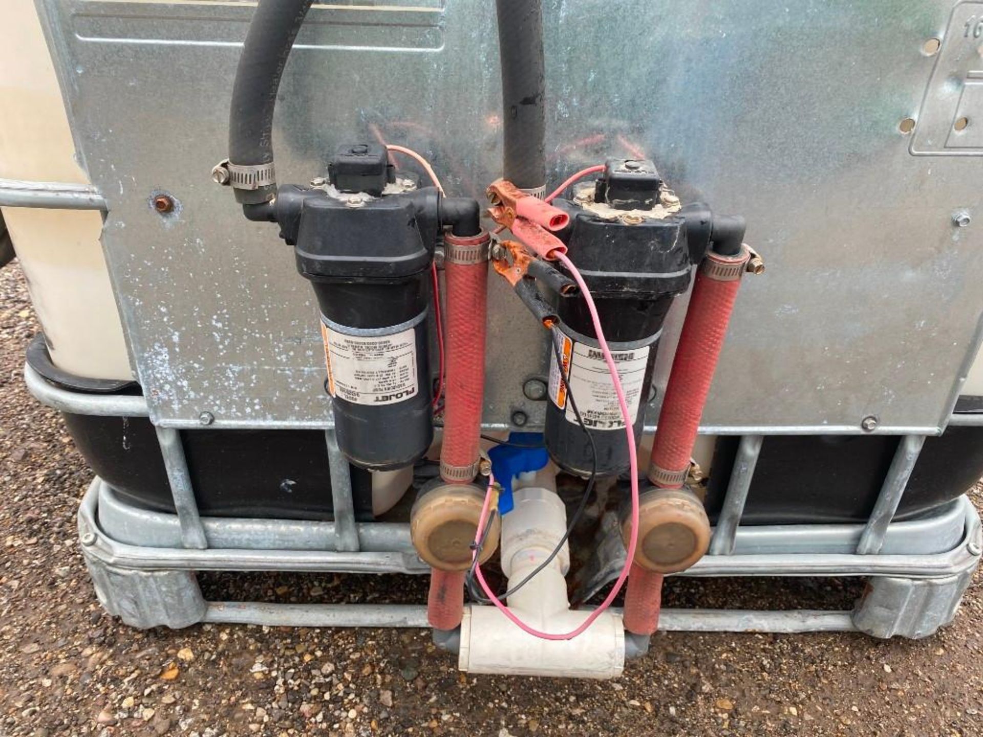 12V Sprayer with Tank - Image 4 of 4