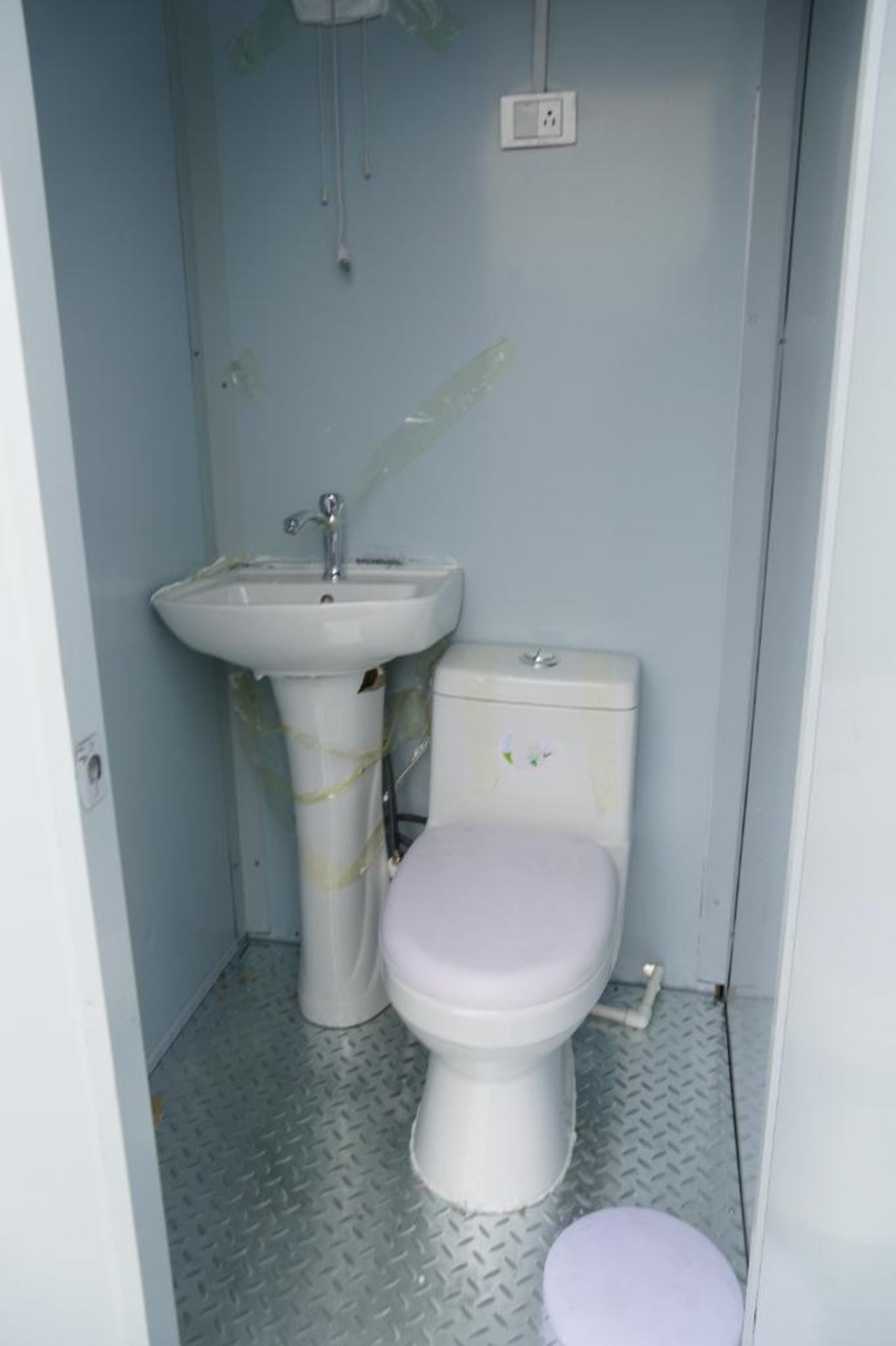 New 2024 HOS Portable Toilet - Image 6 of 7