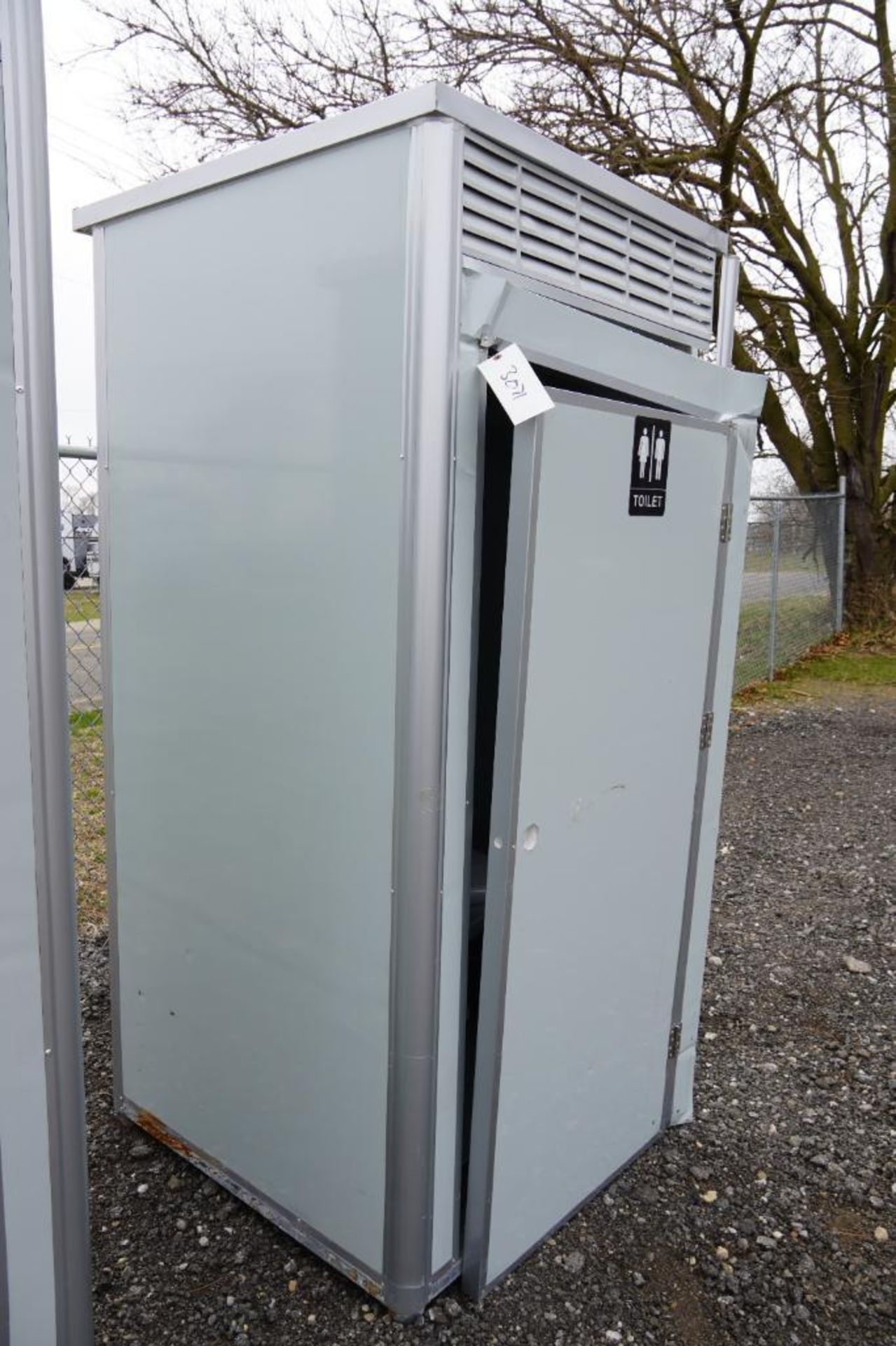 New 2024 HOS Portable Toilet - Image 4 of 8