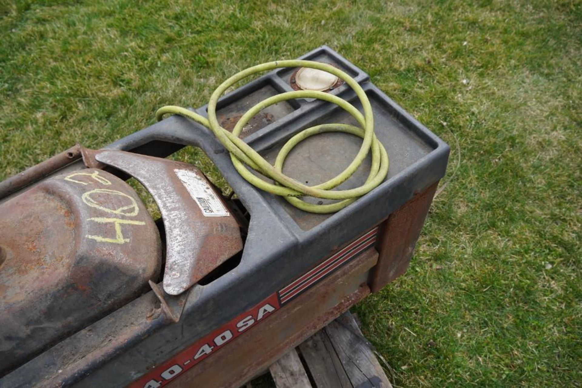 Coats Center Post Tire Changer - Image 17 of 18