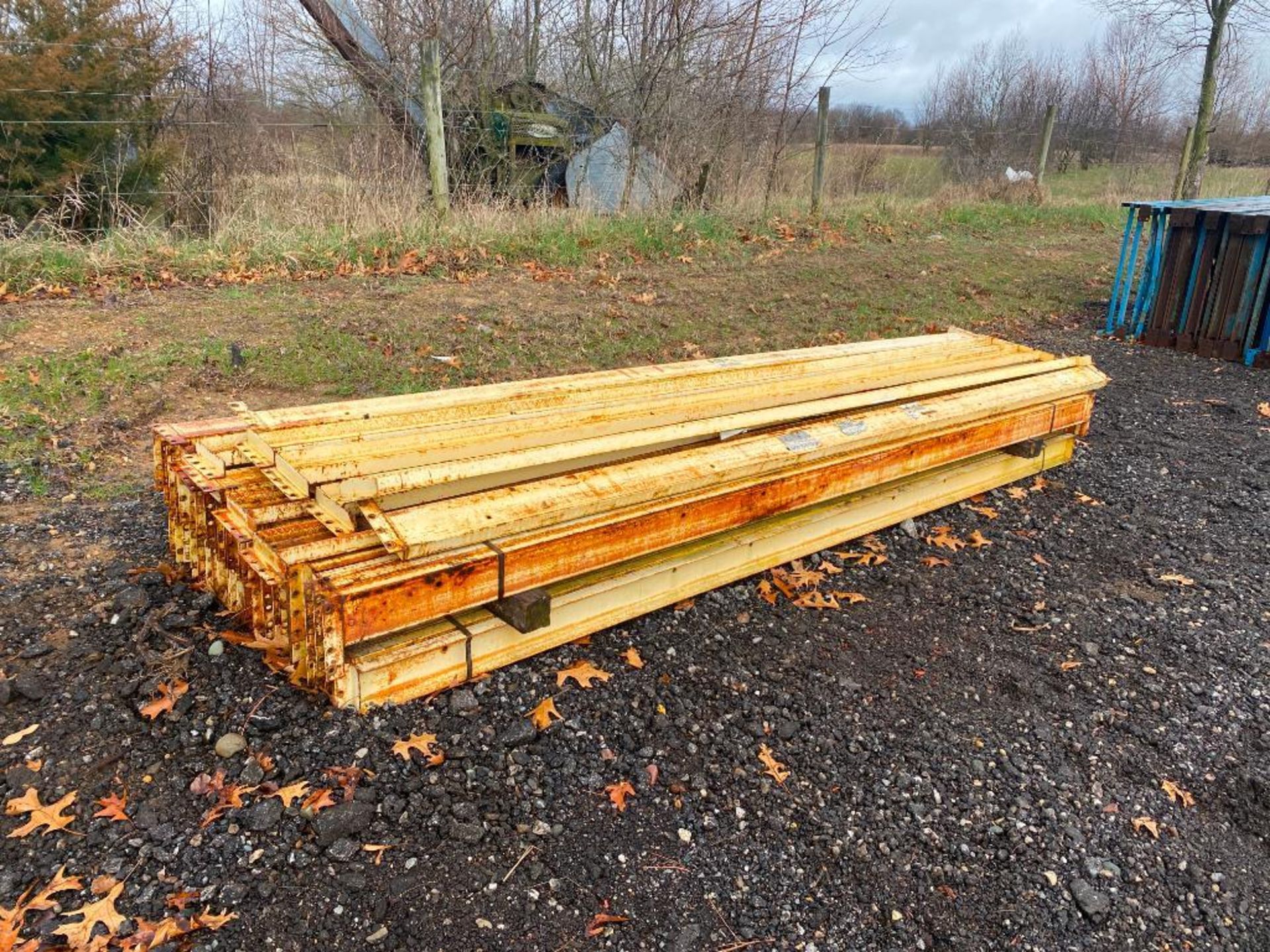 Pallet Racking Cross Beams - Image 3 of 3