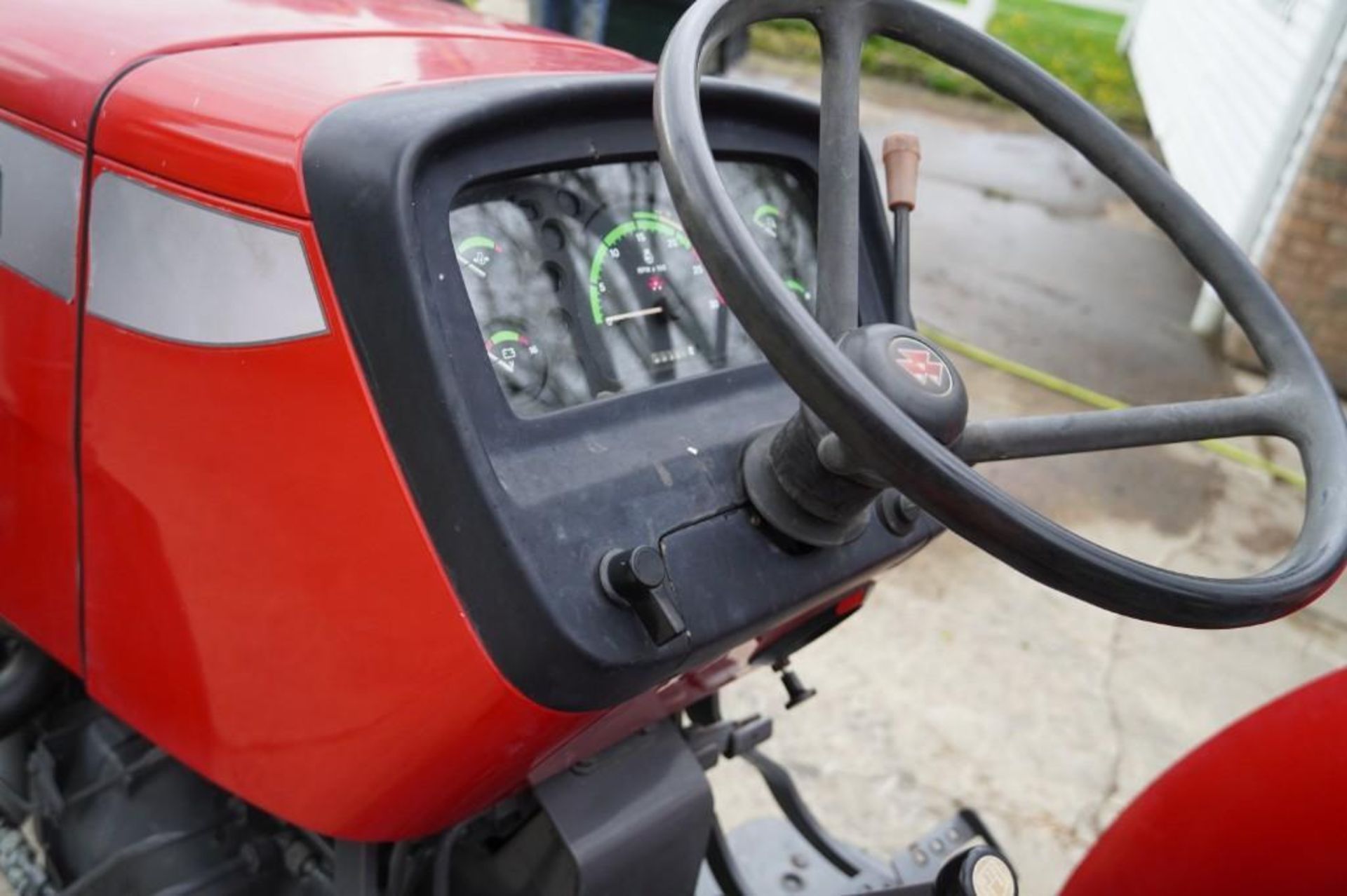 Massey Ferguson 2605 Tractor - Image 15 of 35