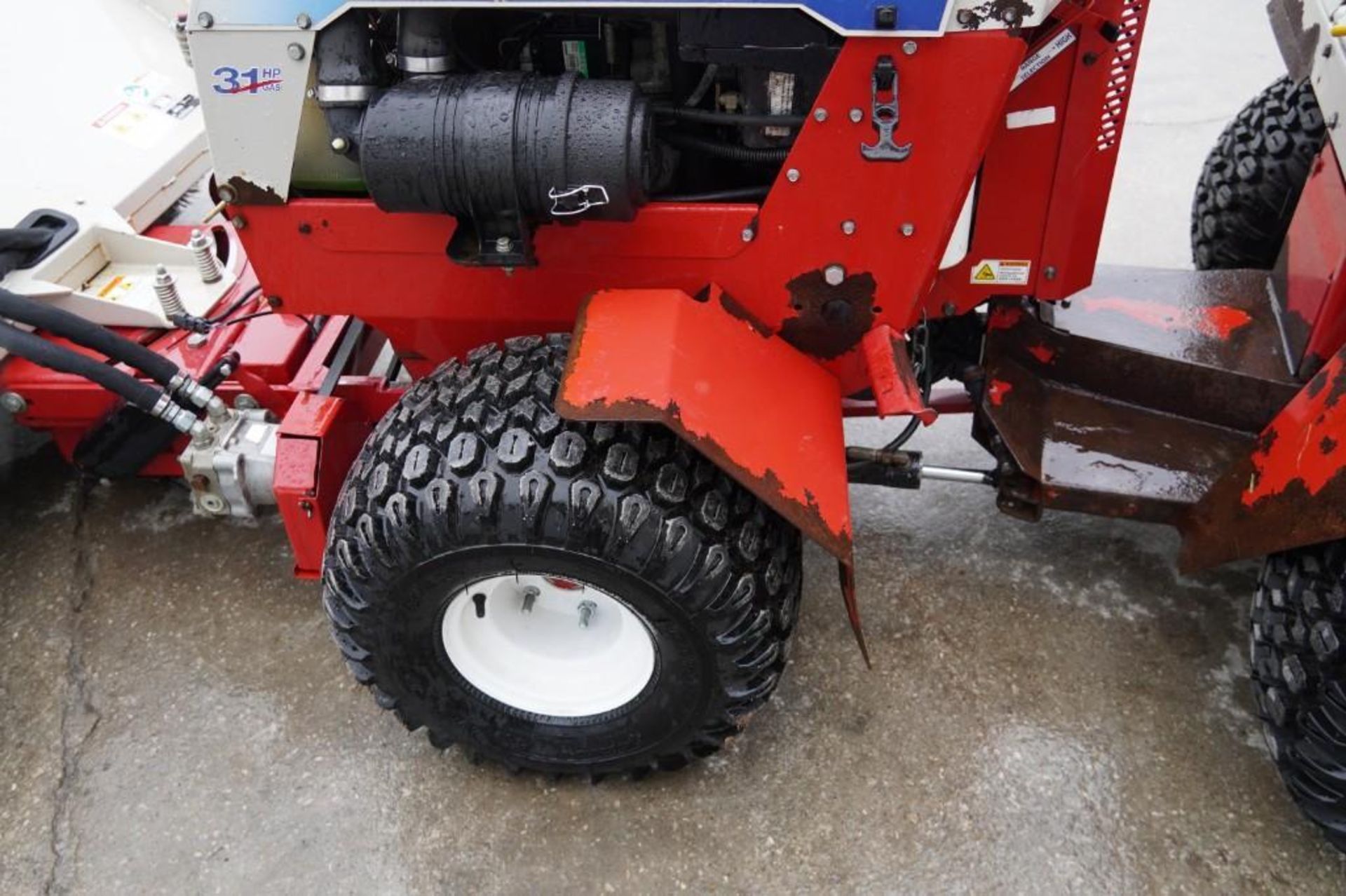 Ventrac 4200 Tractor - Image 21 of 37