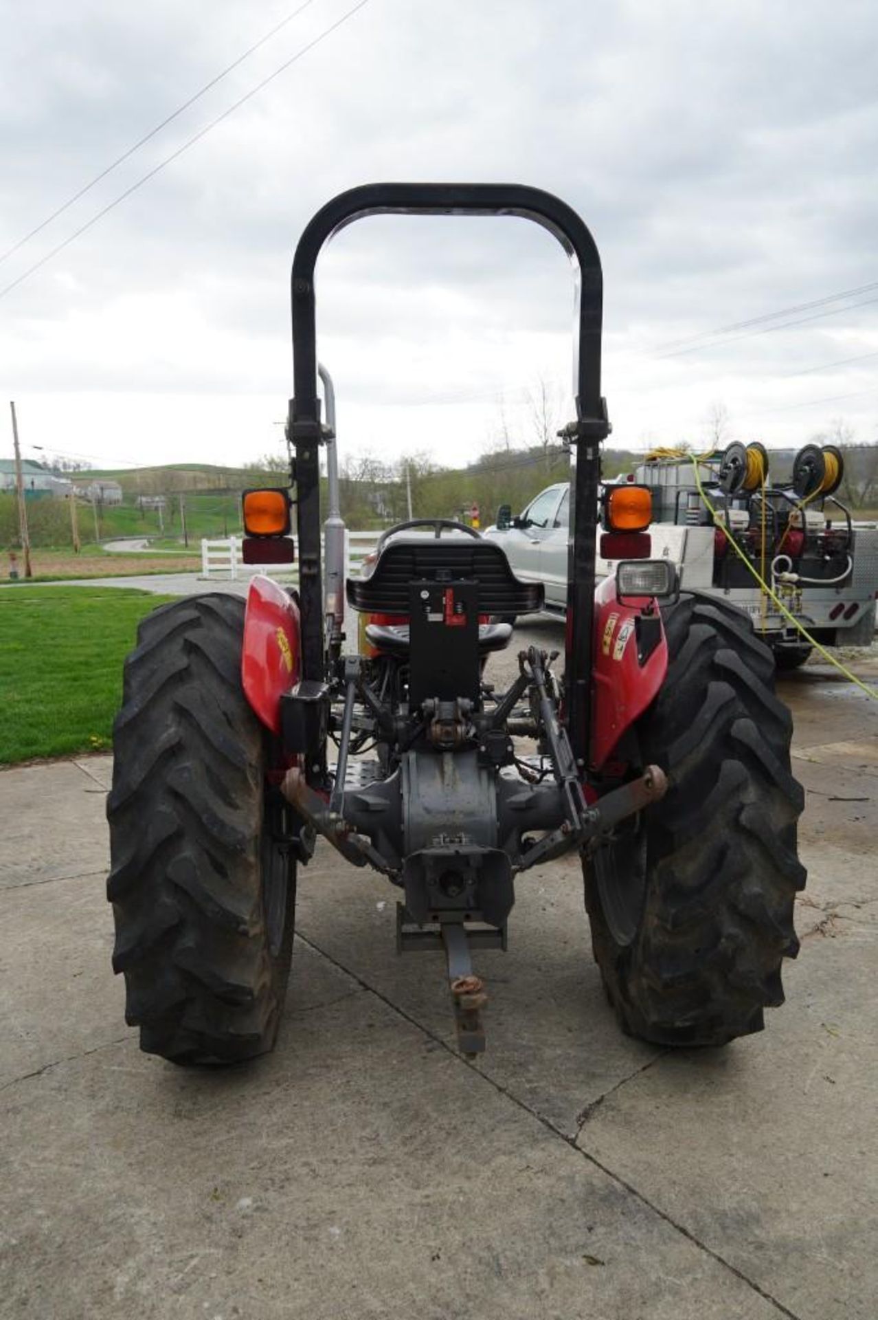 Massey Ferguson 2605 Tractor - Image 5 of 35