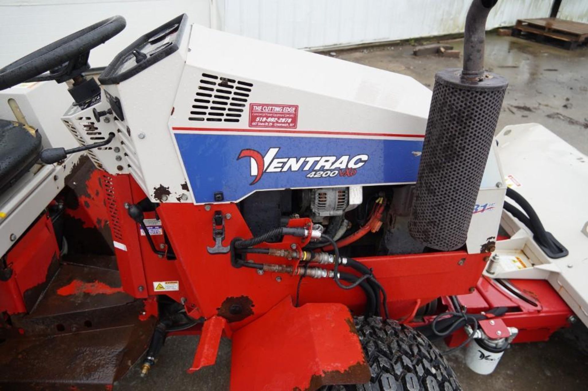 Ventrac 4200 Tractor - Image 34 of 37