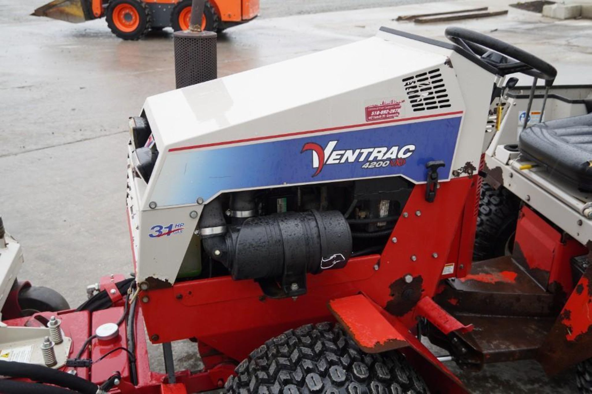 Ventrac 4200 Tractor - Image 15 of 37
