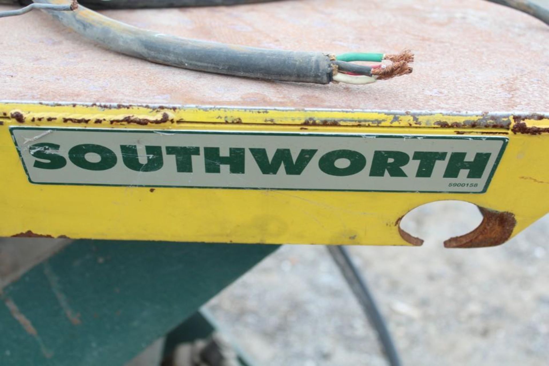 Southworth Lift Table* - Image 4 of 6