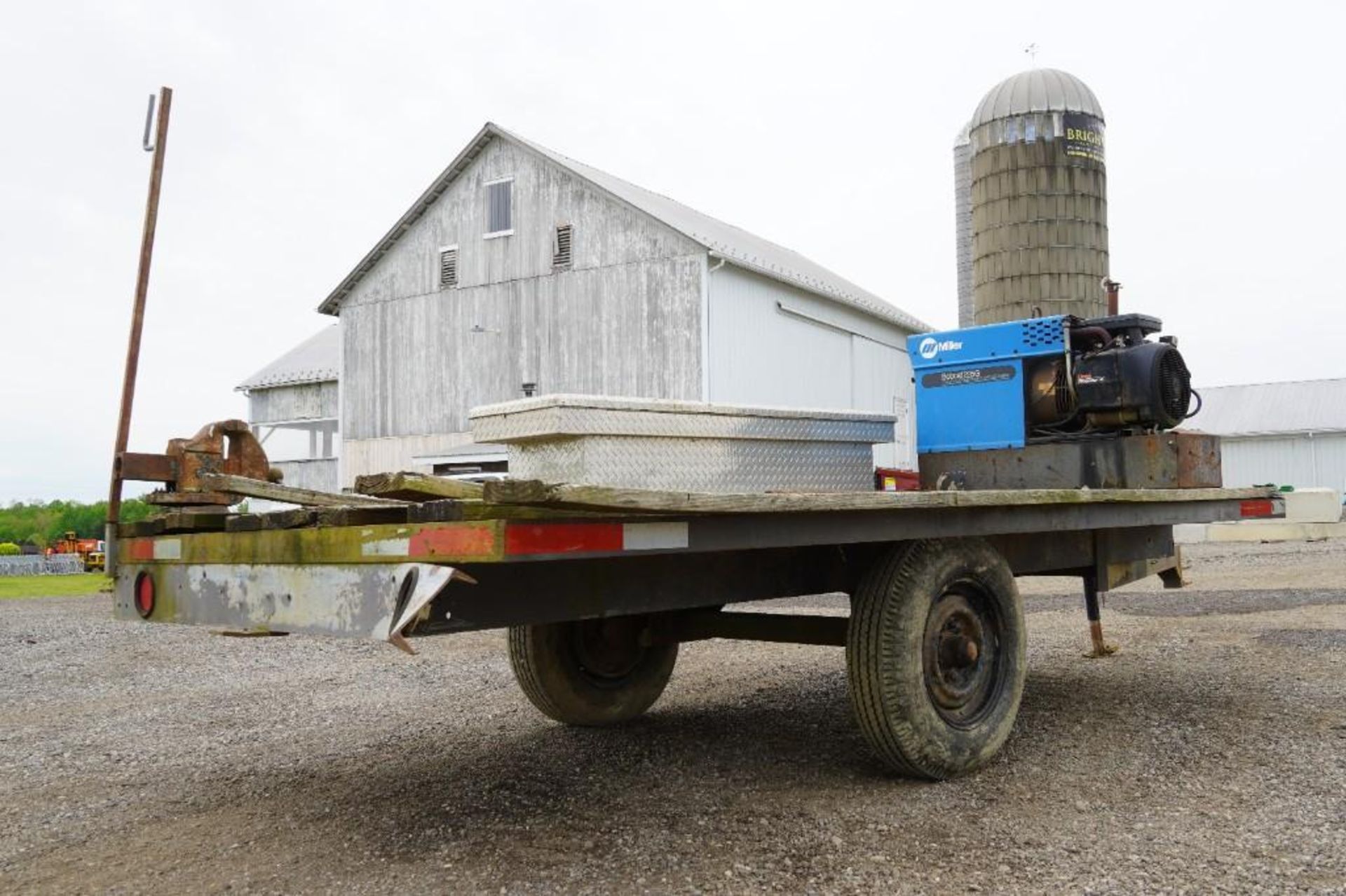 Welder Mounted on Homemade Trailer - Image 5 of 31