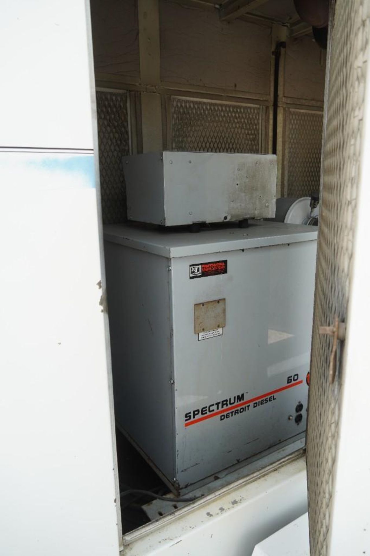 Perkins LJ 70296 Genset - Image 39 of 58