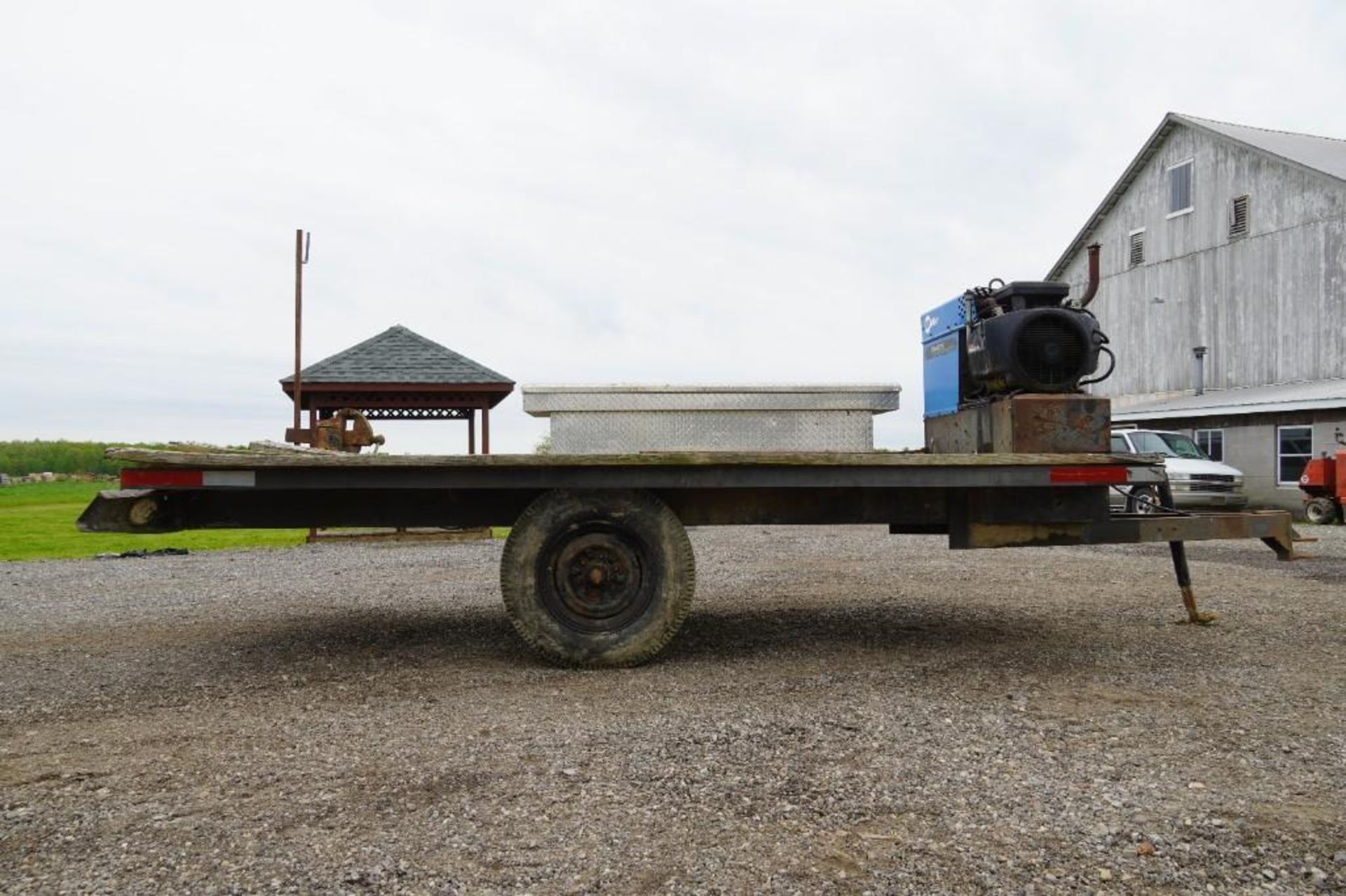 Welder Mounted on Homemade Trailer - Image 6 of 31