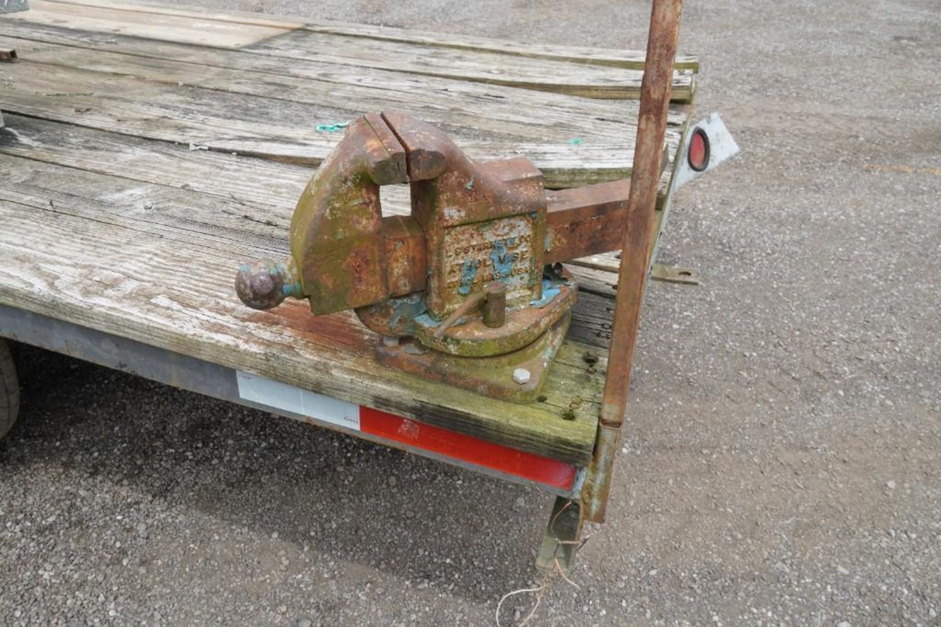 Welder Mounted on Homemade Trailer - Image 22 of 31