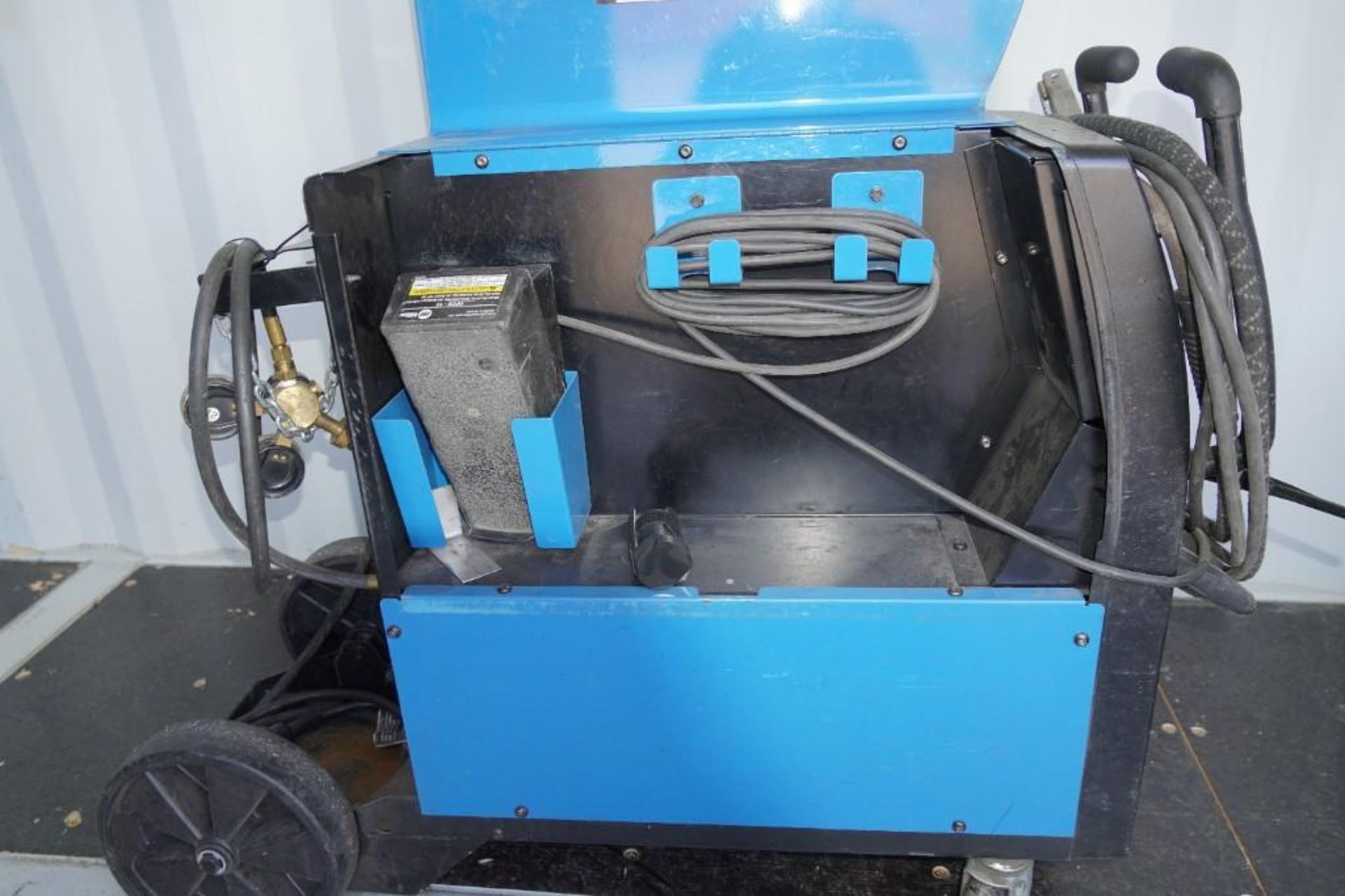 Miller Syncrowave 210 Tig/Stick Welder - Image 10 of 16