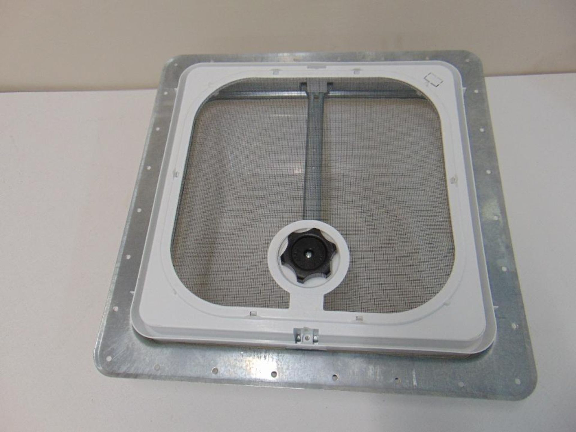 New! Dexter Ventadome Manual Vent - Image 4 of 5