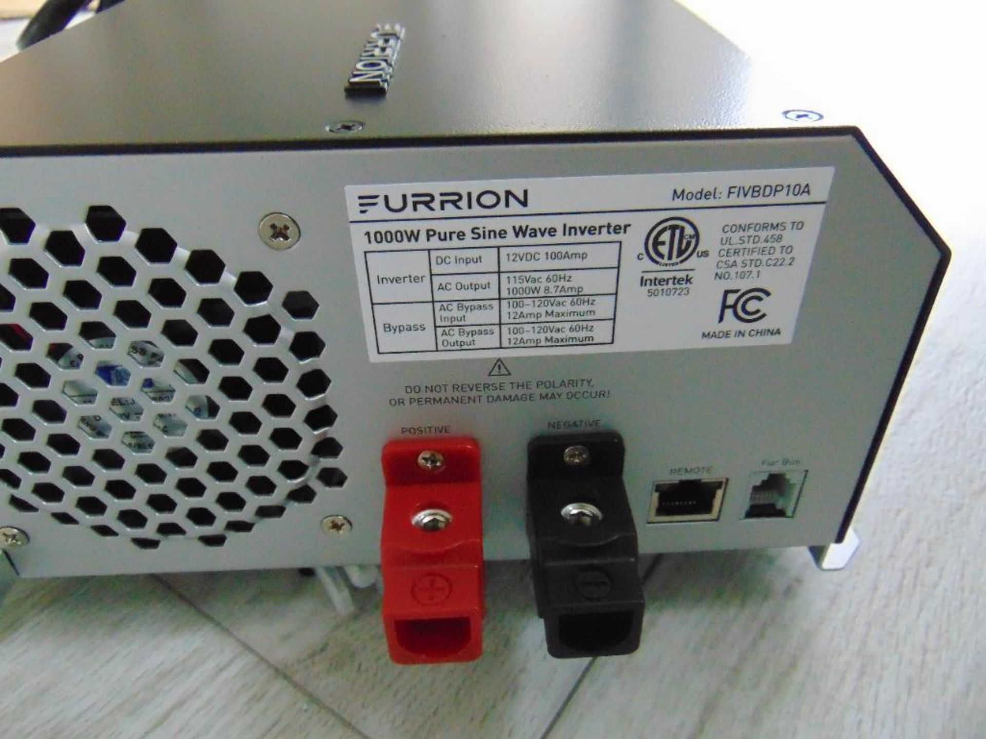 New!! Furrion 1000 Watt Inverter - Image 3 of 4