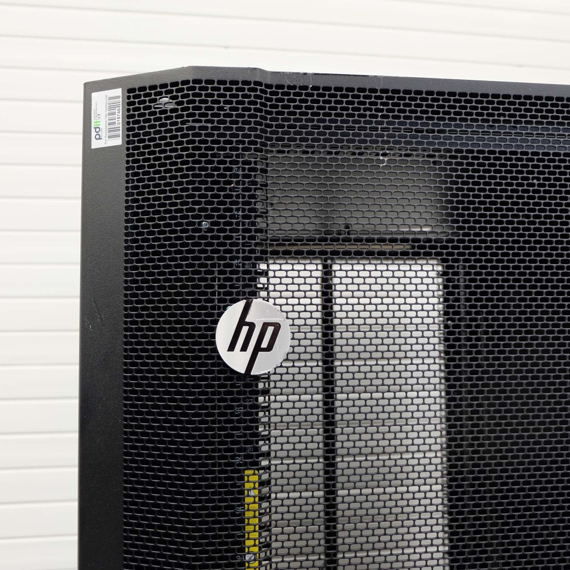 Hewlett Packard HP42U Enterprize Pallet Rack on Wheels. Size 800mm x 1075mm. Height 2000mm. Year 201 - Image 9 of 10