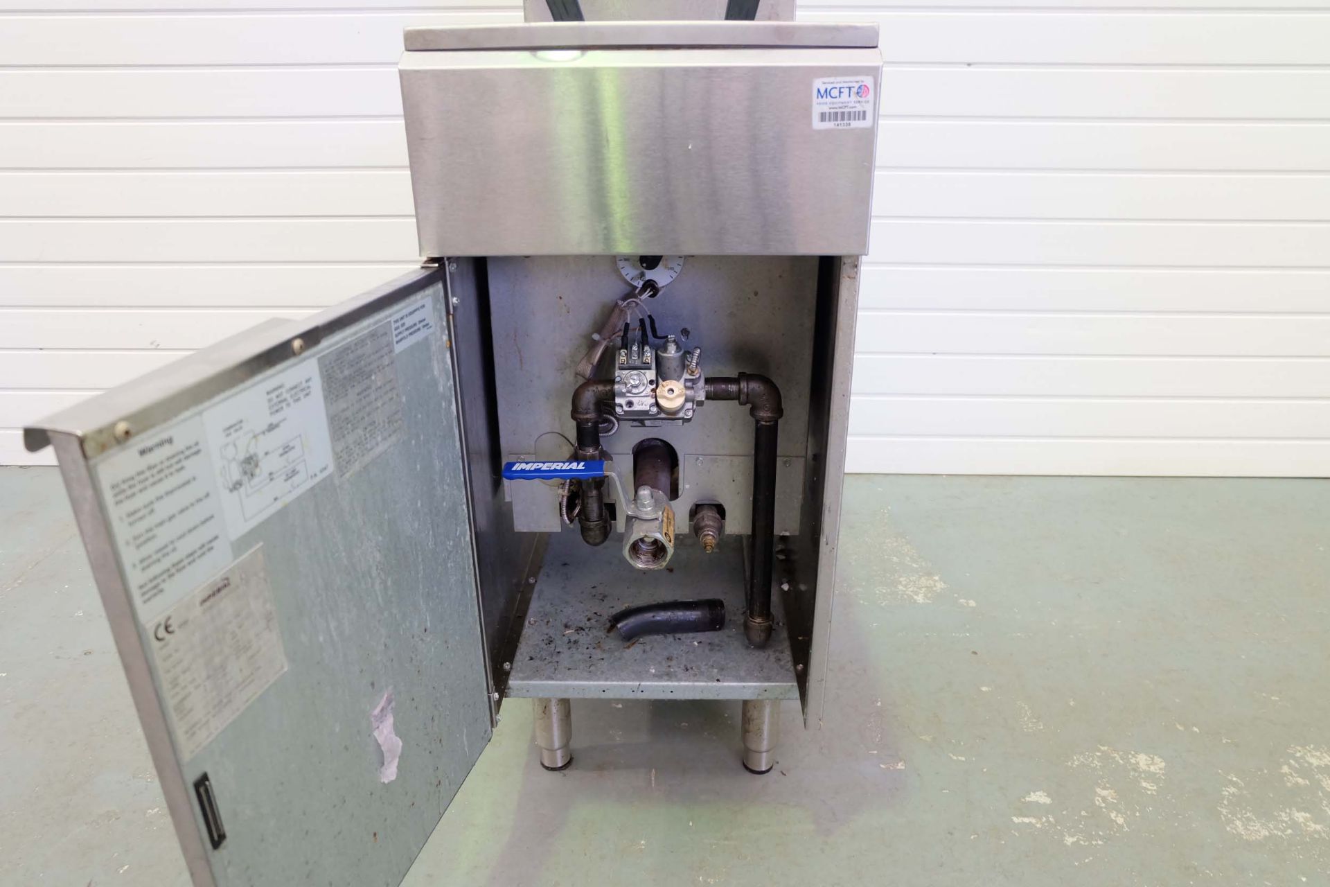 IMPERIAL Deep Fat Fryer. Double Basket. Gas. Size 390mm x 800mm x 1140mm High. - Image 4 of 7