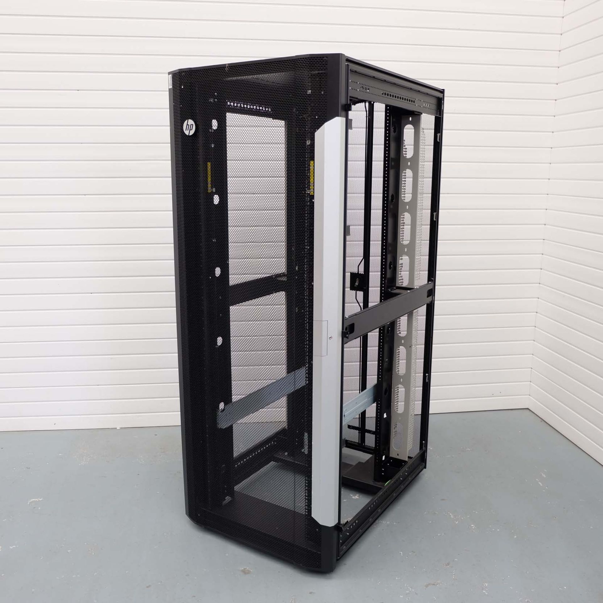 Hewlett Packard HP42U Enterprize Pallet Rack on Wheels. Size 800mm x 1075mm. Height 2000mm. Year 201