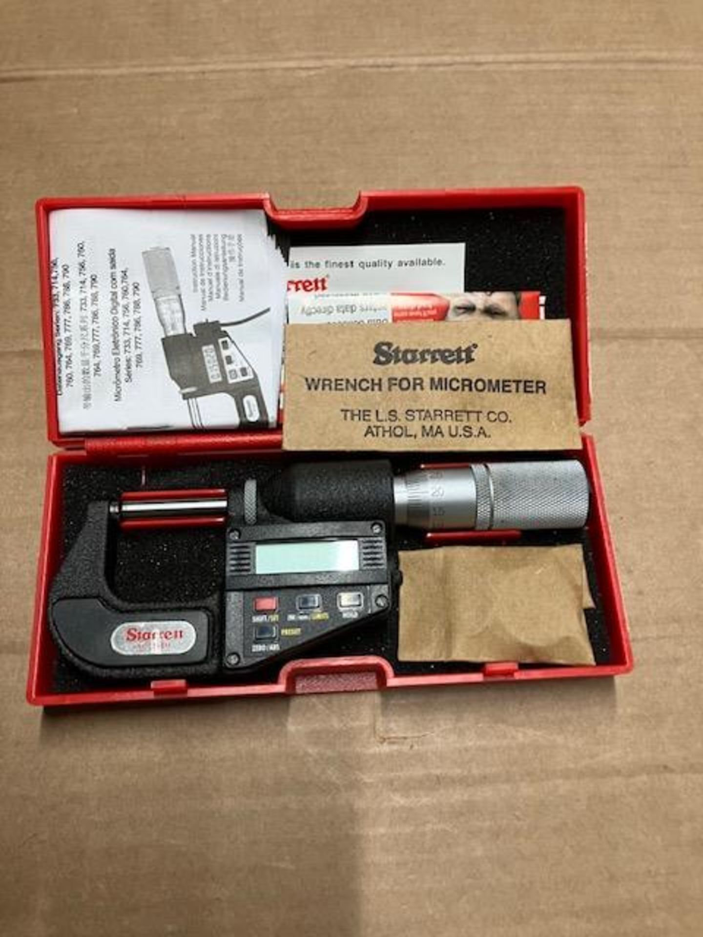 Model 788MEXFL Eletronic Micrometer. Range 0-25mm / 0-1".