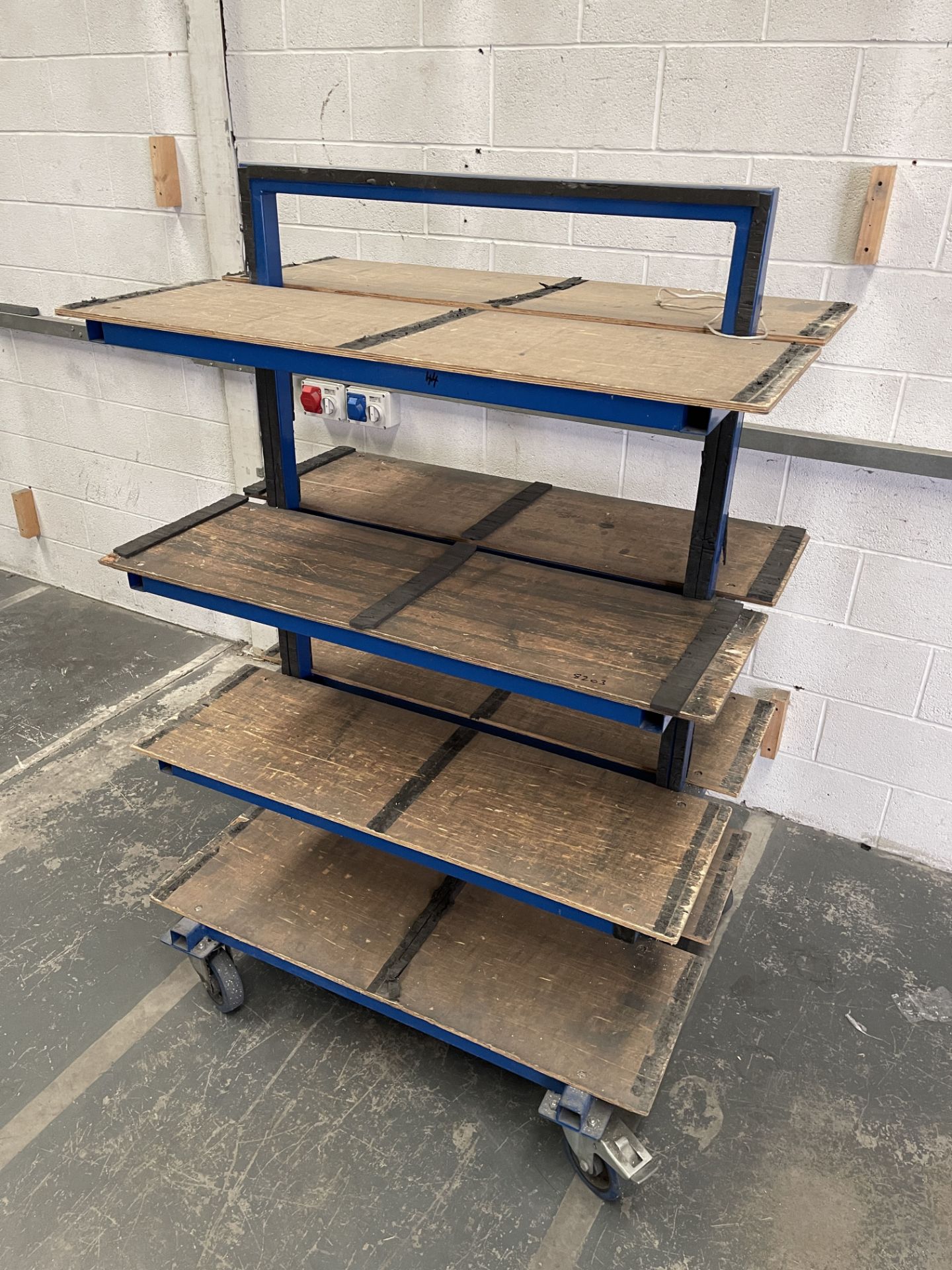 Heavy Duty Mobile Work Trolley. Steel Tube Construction With Wooden Shelving. Locking Wheels. Size: - Image 3 of 7