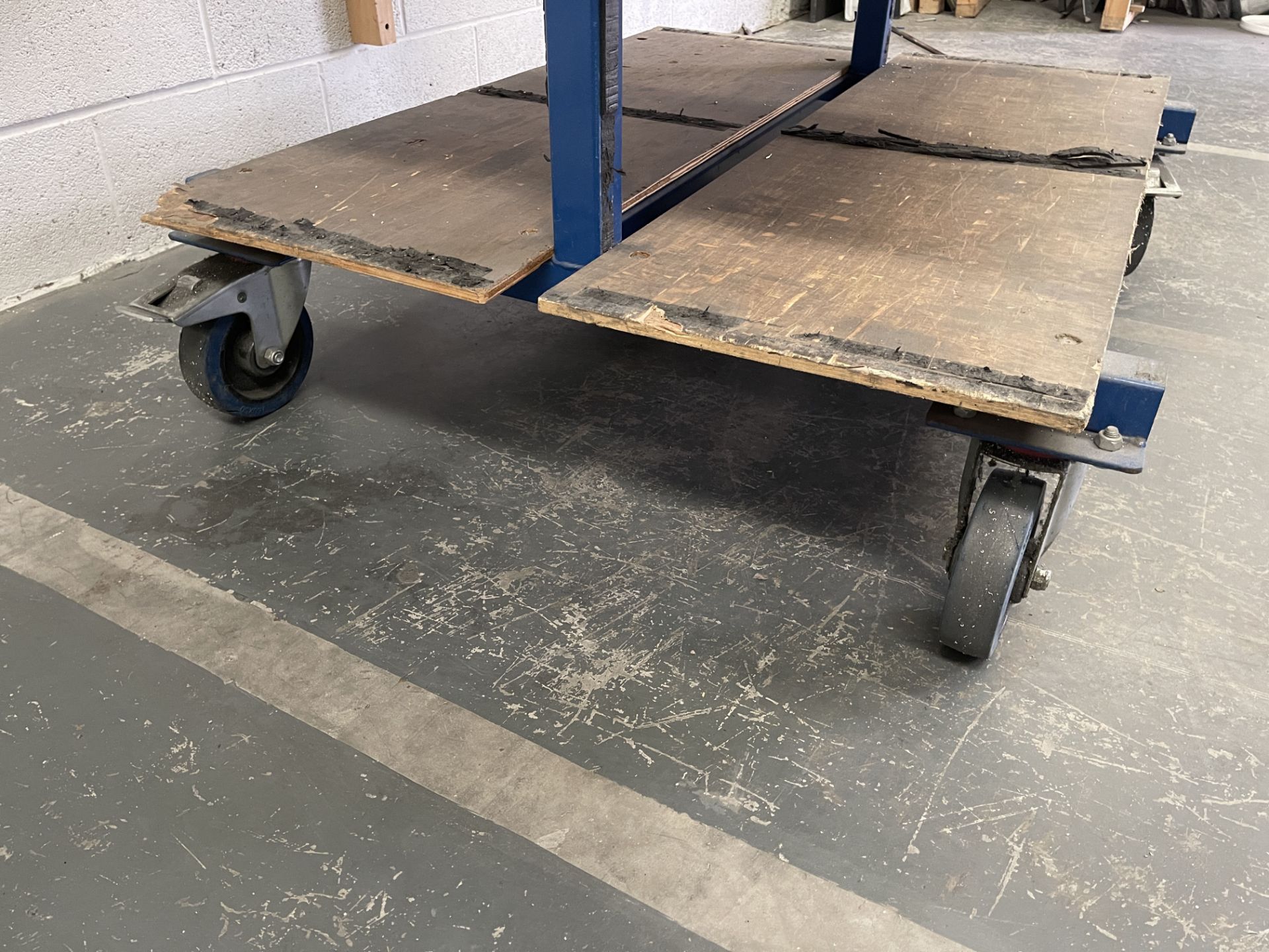 Heavy Duty Mobile Work Trolley. Steel Tube Construction With Wooden Shelving. Locking Wheels. Size: - Image 7 of 7