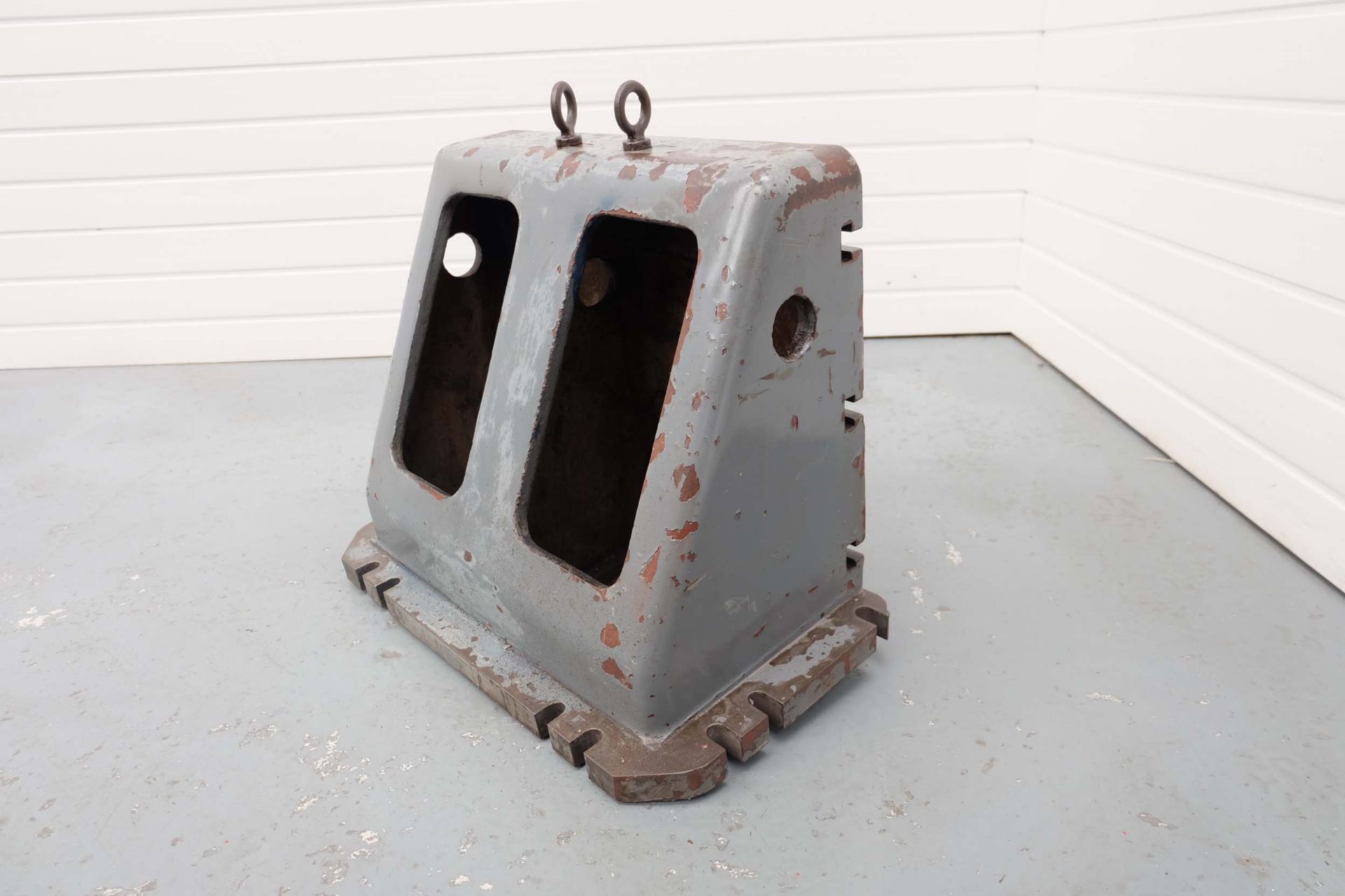 Tee Slotted Cast Iron Machine Angle Pate. Size 20" x 18" x 13". - Image 5 of 6