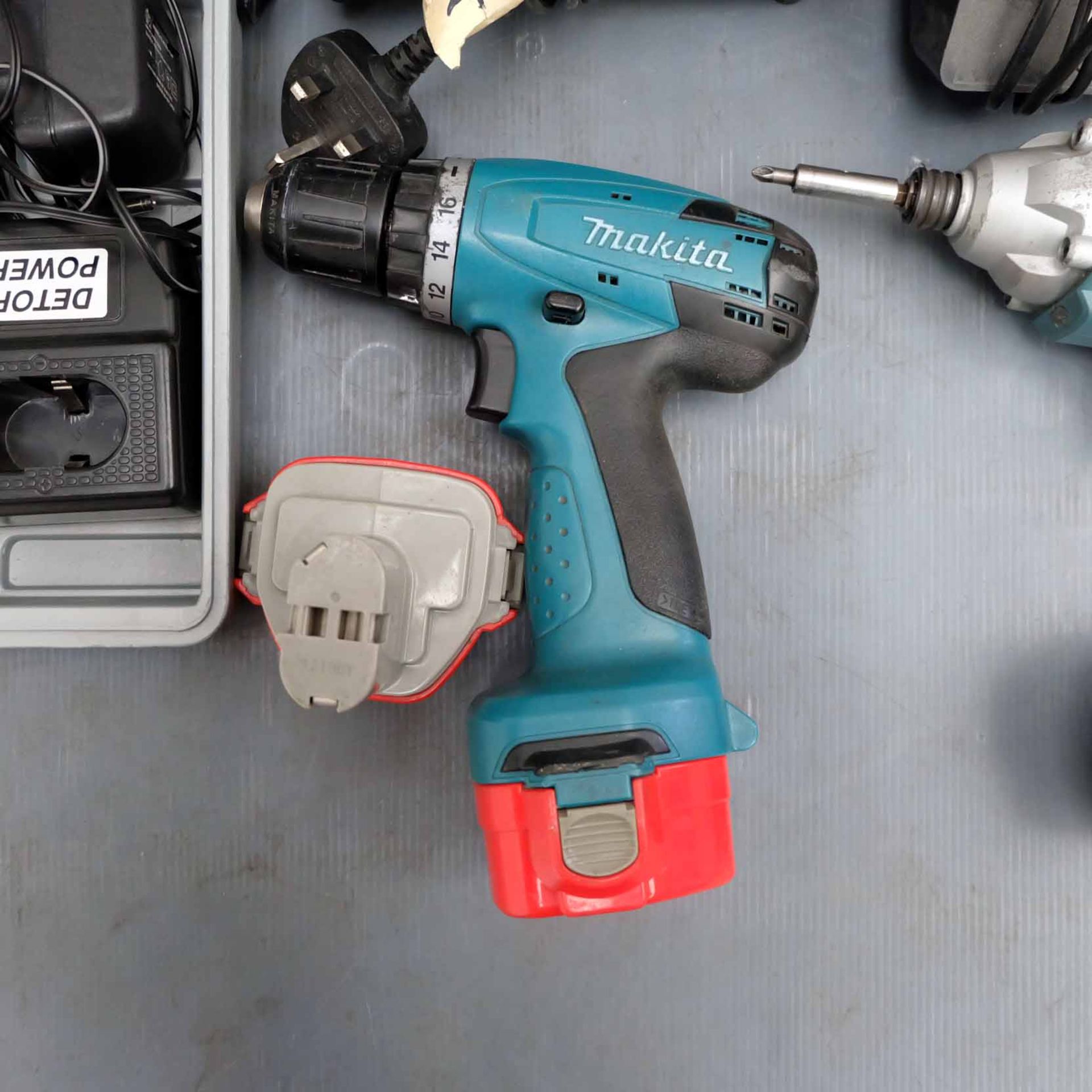 Quantity of 3 Drills. Includes Erbauer Drill With Charger & 2 Batteries (Working). Makita Drill With - Image 3 of 7