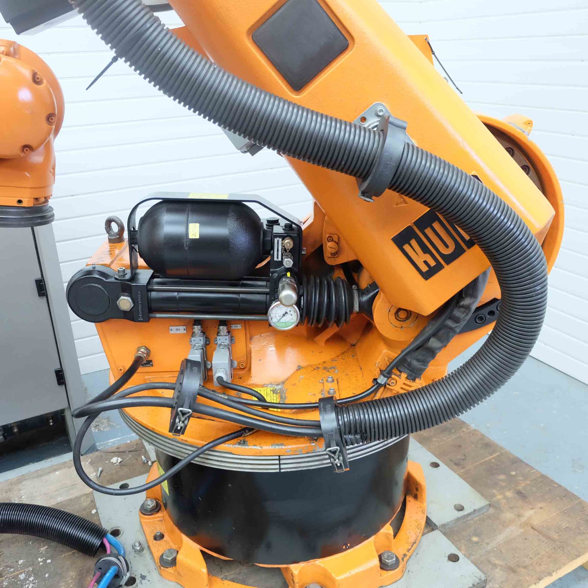 2 x Kuka Type KR125 6 Axis Robotic Arms. (1 Complete & 1 Incomplete). With 1 KCP2 Controller. Reach - Image 10 of 35