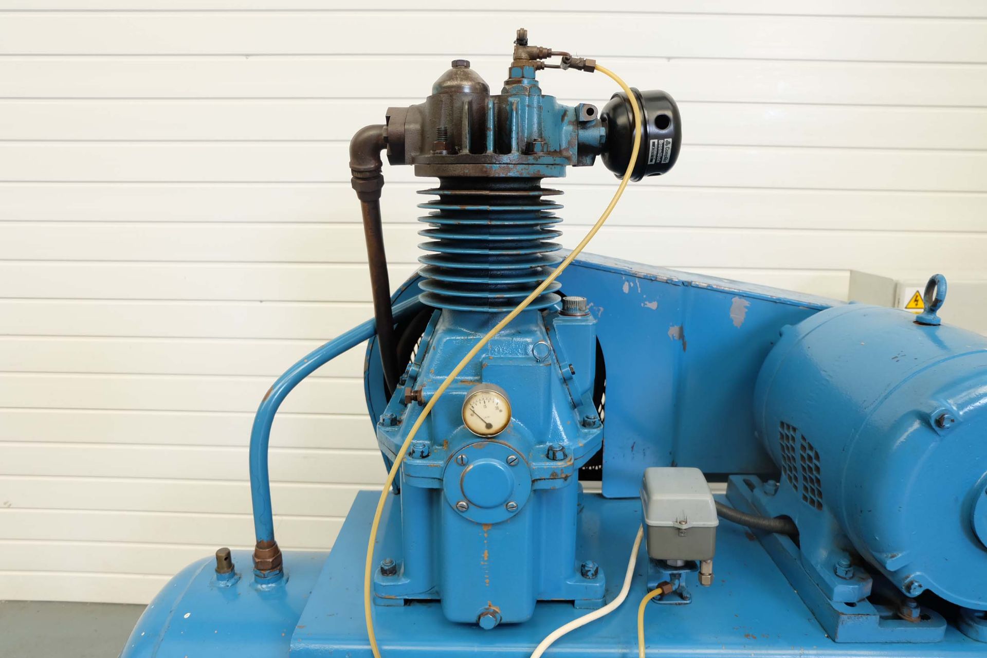 Broomwade Type RM41 Air Compressor. Pressure 15. Motor 3 Phase 10/8.5HP. Fitted With Automatic Press - Image 2 of 9