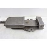 Jones & Shipman 6" Engineers Machine Vice. Jaw Width 6". Jaw Height 2". Max Opening 6 1/2".