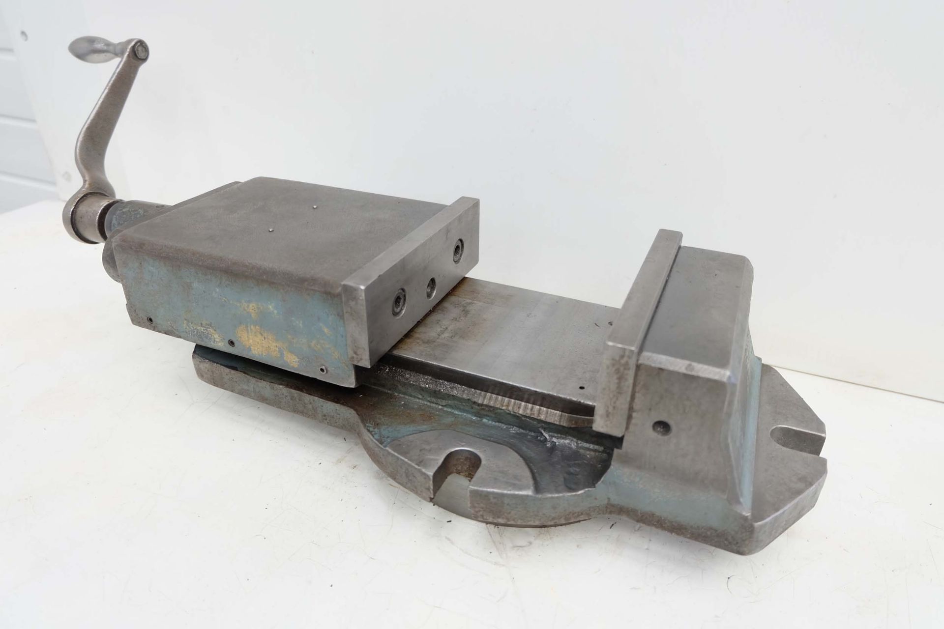 Jones & Shipman 6" Engineers Machine Vice. Jaw Width 6". Jaw Height 2". Max Opening 5". - Image 2 of 6