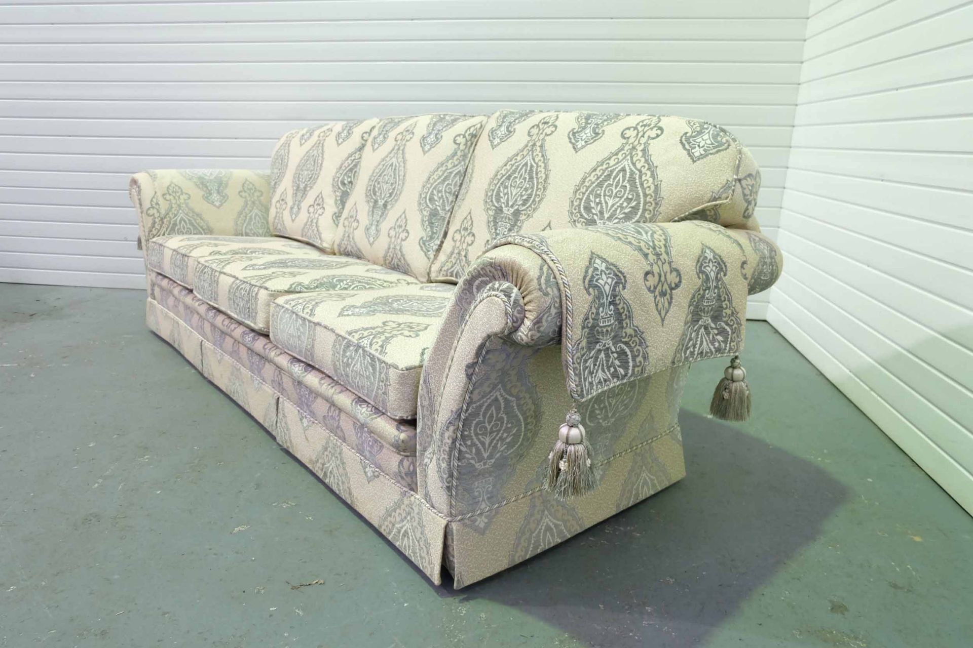 Steed Upholstery 'Kedleston' Range Fully Handmade Large 3 Seater Sofa. With Valance & Arm Throws. - Image 2 of 5