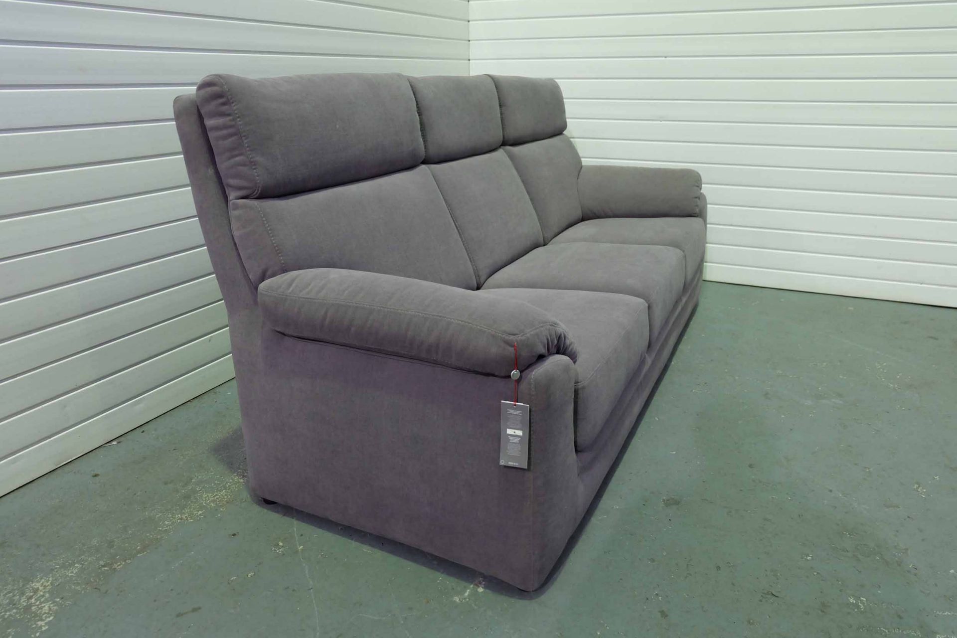 ROM 3 Seater Sofa. - Image 3 of 4
