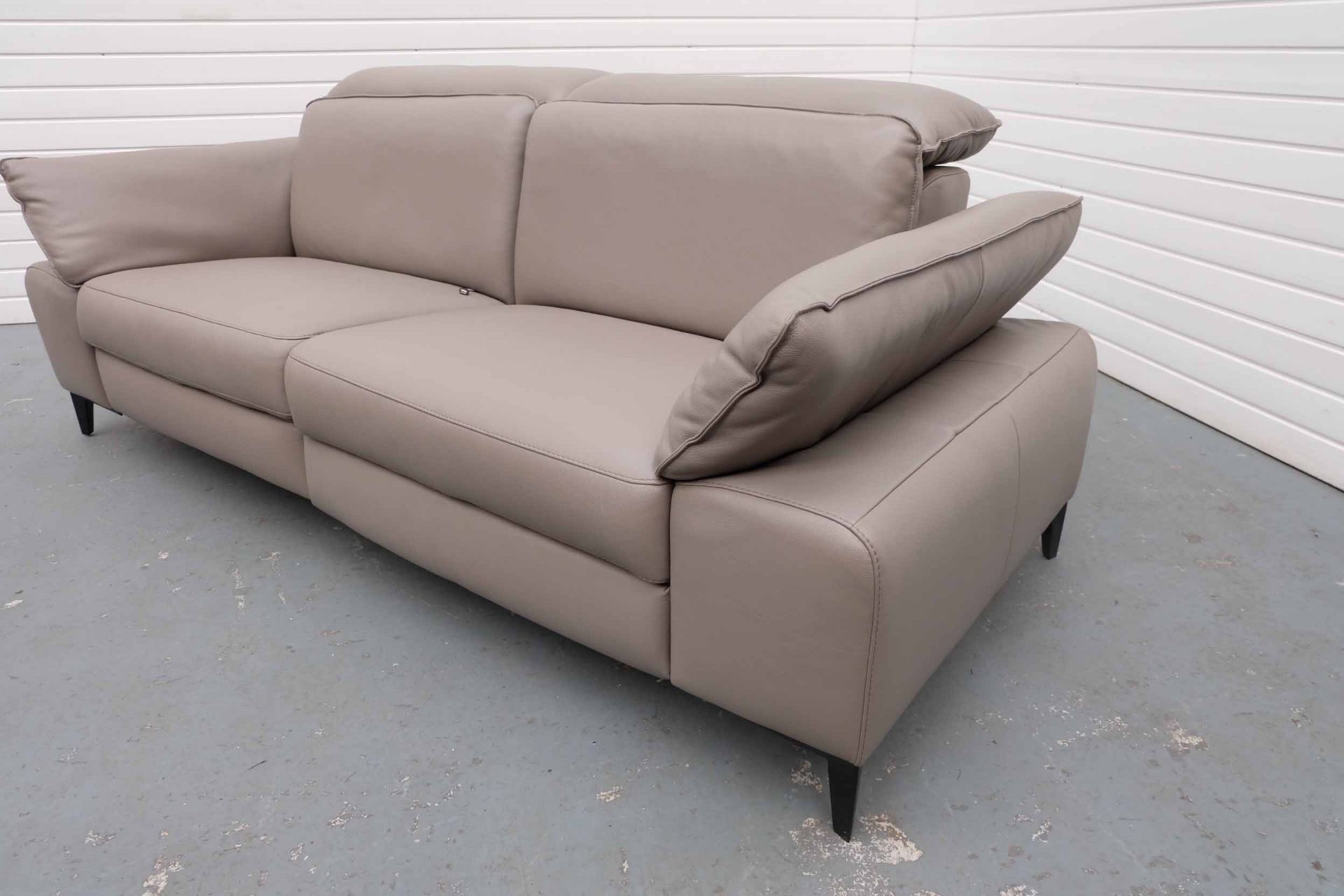 ROM 2 Seater Sofa. Fully Electric Reclining Seat. Manual Headrest. - Image 3 of 10